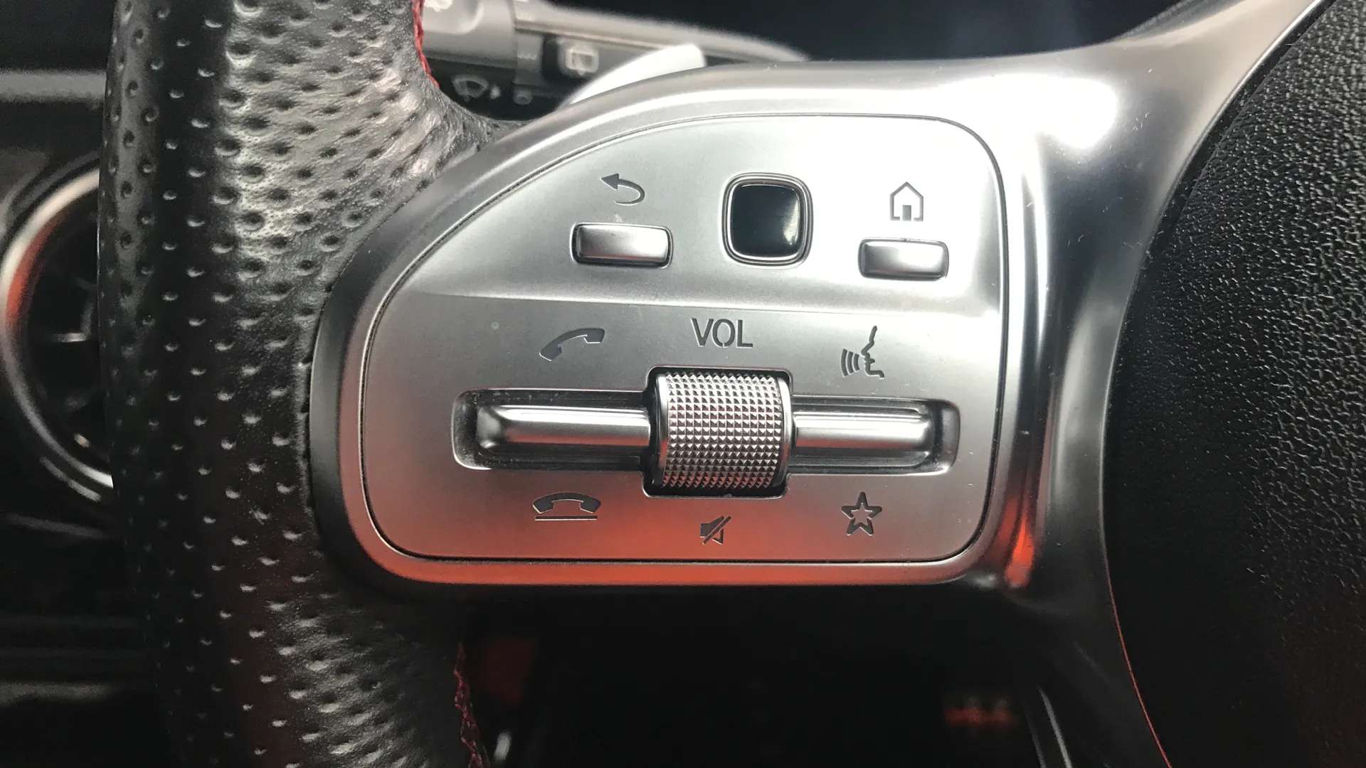 2020 MERCEDES-BENZ A CLASS 2020 MERCEDES-BENZ A CLASS