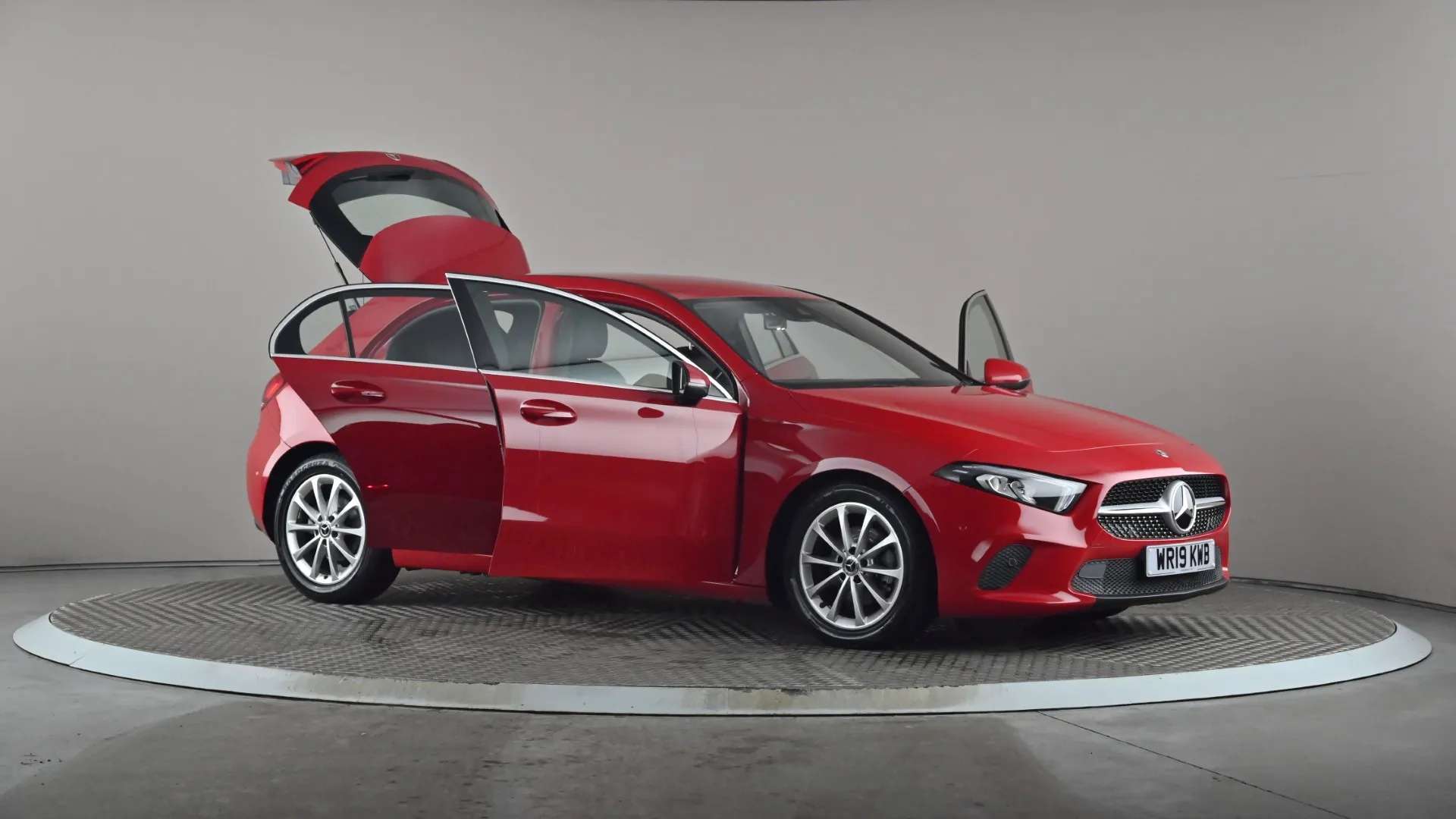 2019 MERCEDES-BENZ A CLASS 2019 MERCEDES-BENZ A CLASS