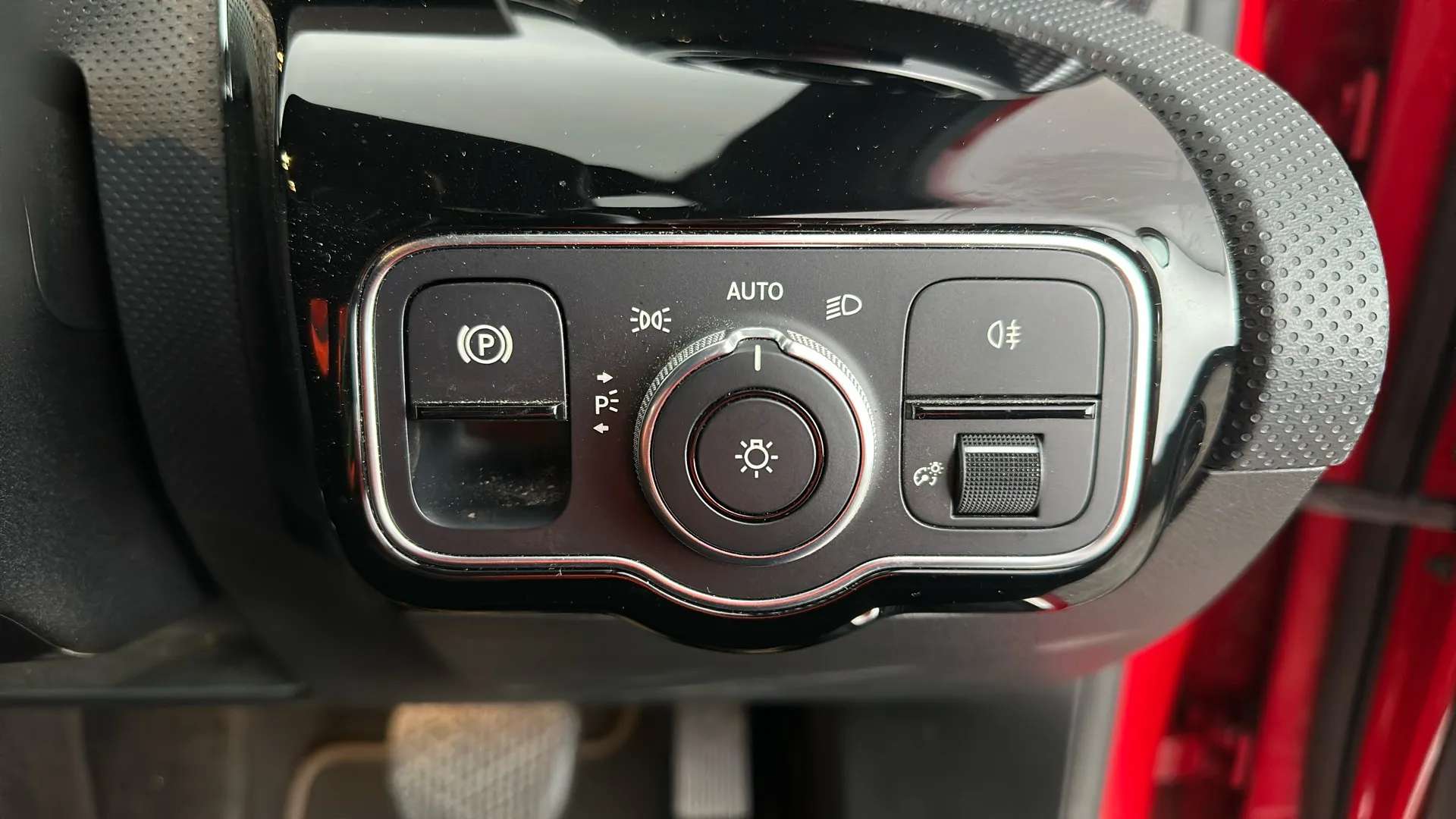 2019 MERCEDES-BENZ A CLASS 2019 MERCEDES-BENZ A CLASS