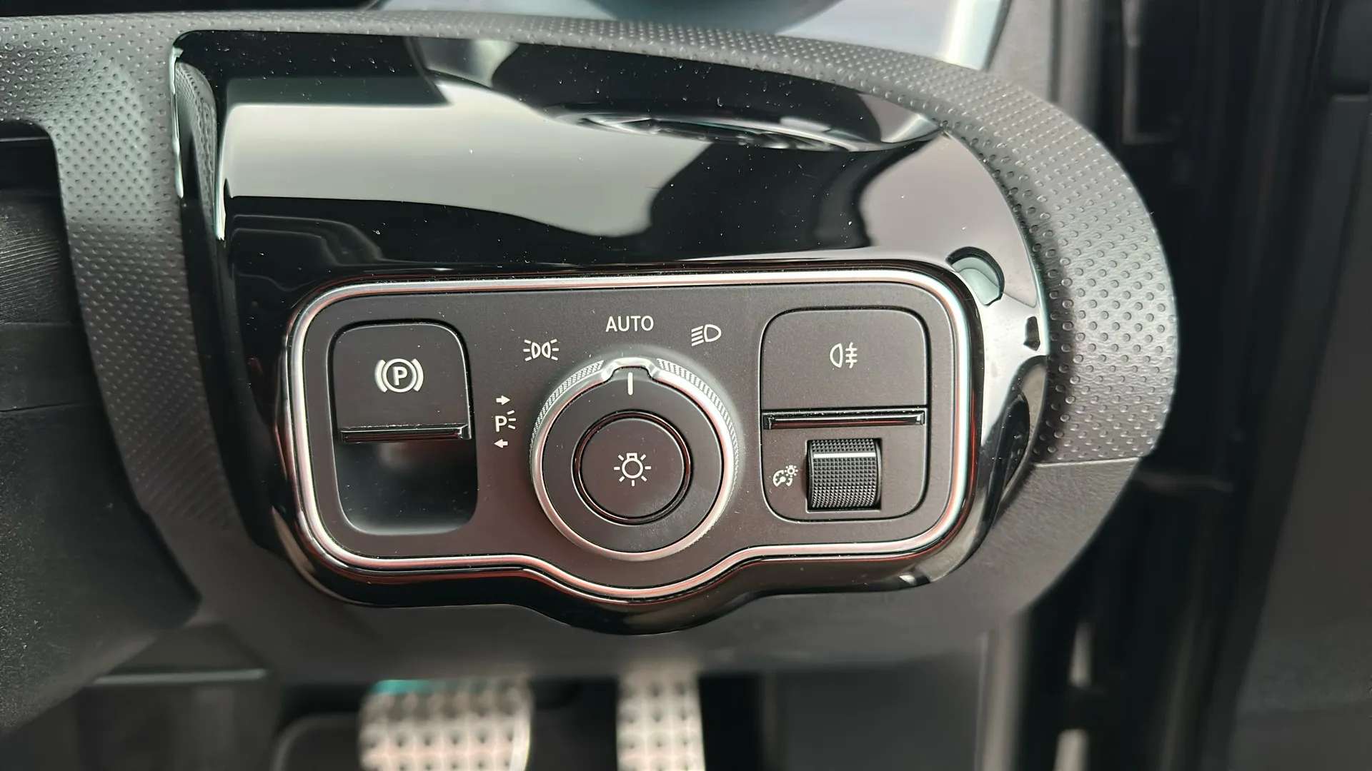 2024 MERCEDES-BENZ A CLASS 2024 MERCEDES-BENZ A CLASS