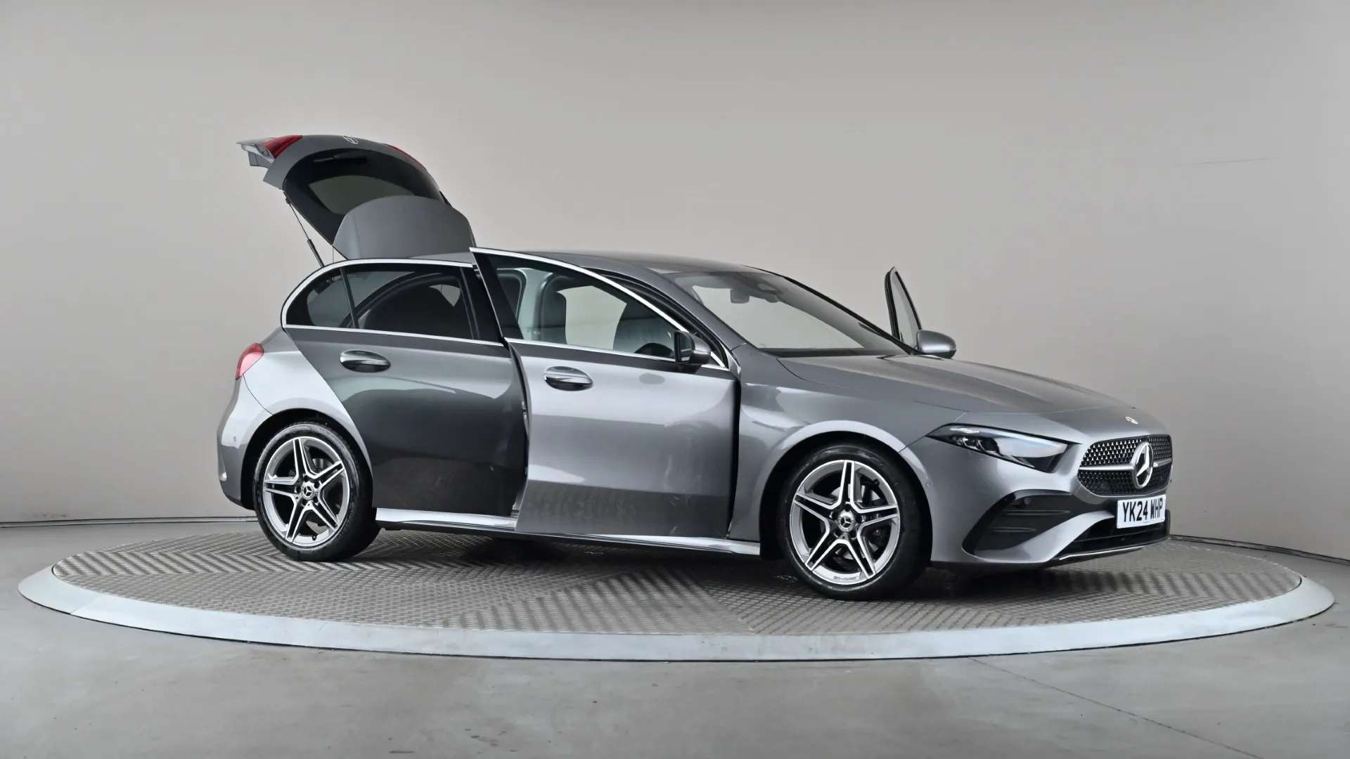 2024 MERCEDES-BENZ A CLASS 2024 MERCEDES-BENZ A CLASS