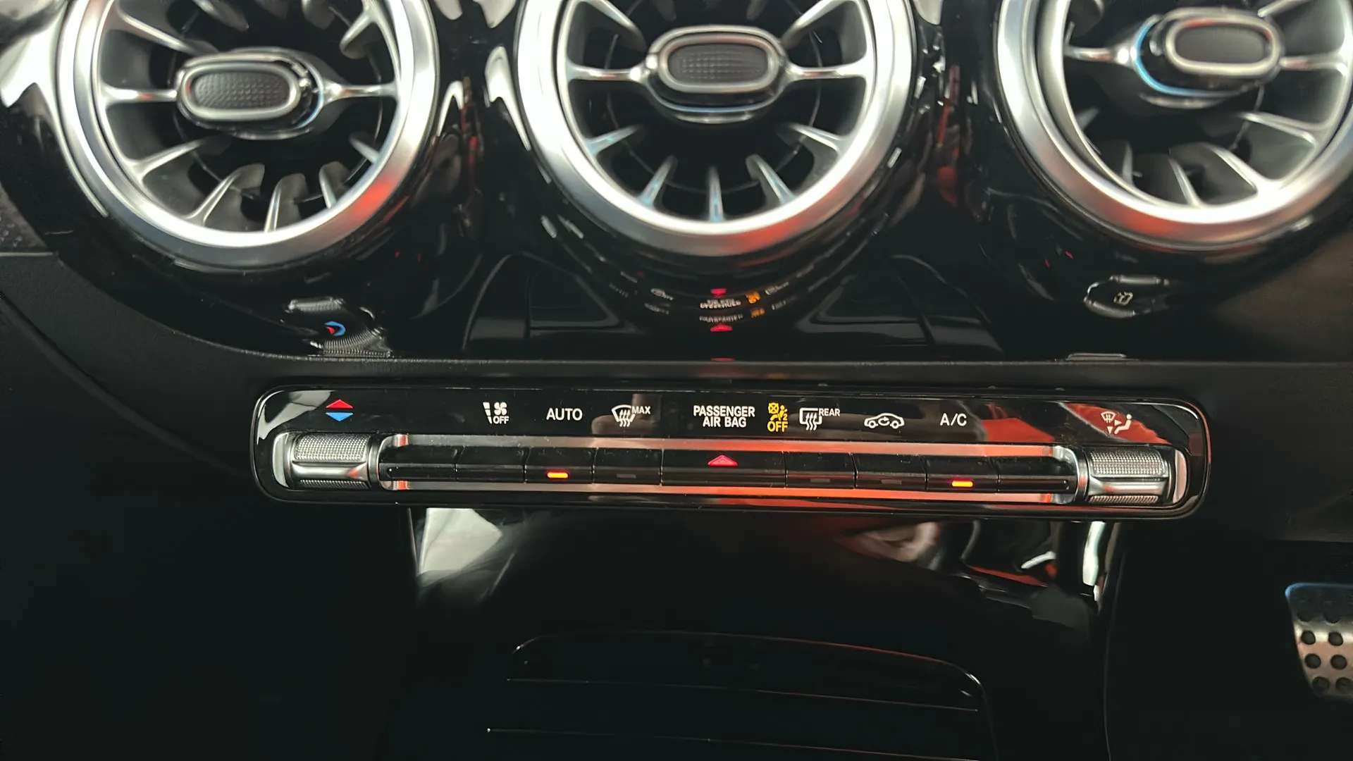 2024 MERCEDES-BENZ A CLASS 2024 MERCEDES-BENZ A CLASS