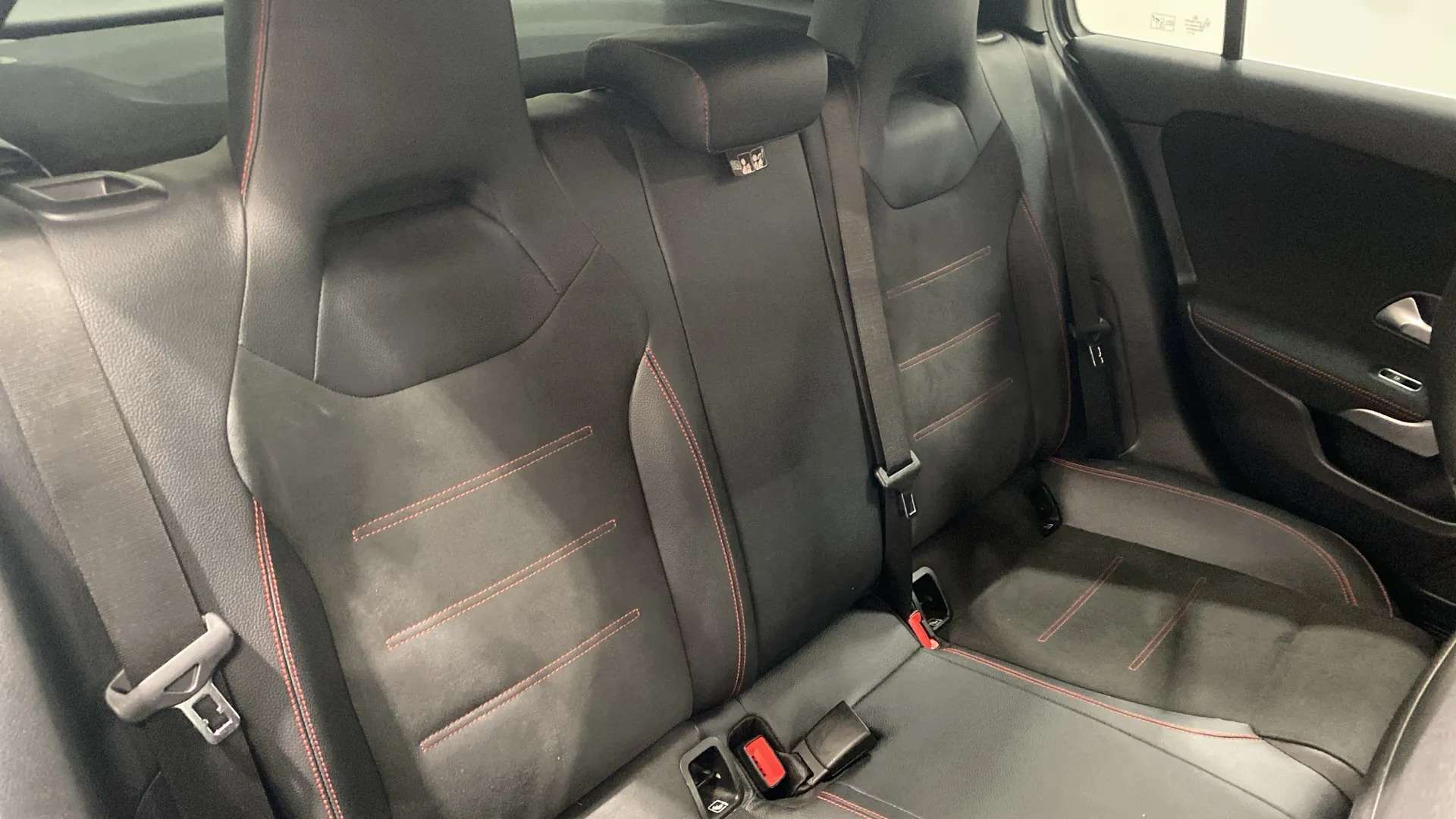 A 2020 MERCEDES-BENZ A CLASS A180 AMG Line Executive Auto A 2020 MERCEDES-BENZ A CLASS A180 AMG Line Executive Auto