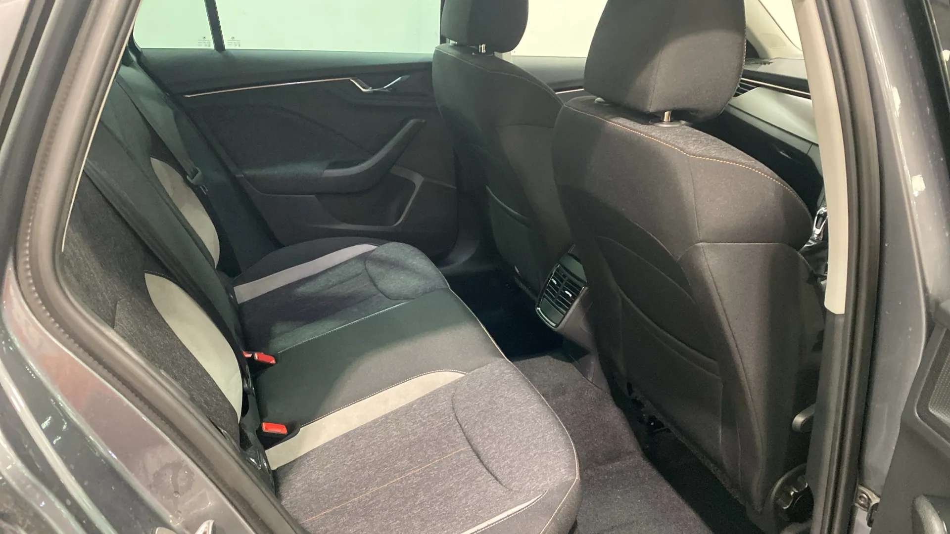 A 2023 SKODA KAMIQ 1.0 TSI 110 SE L Executive DSG A 2023 SKODA KAMIQ 1.0 TSI 110 SE L Executive DSG