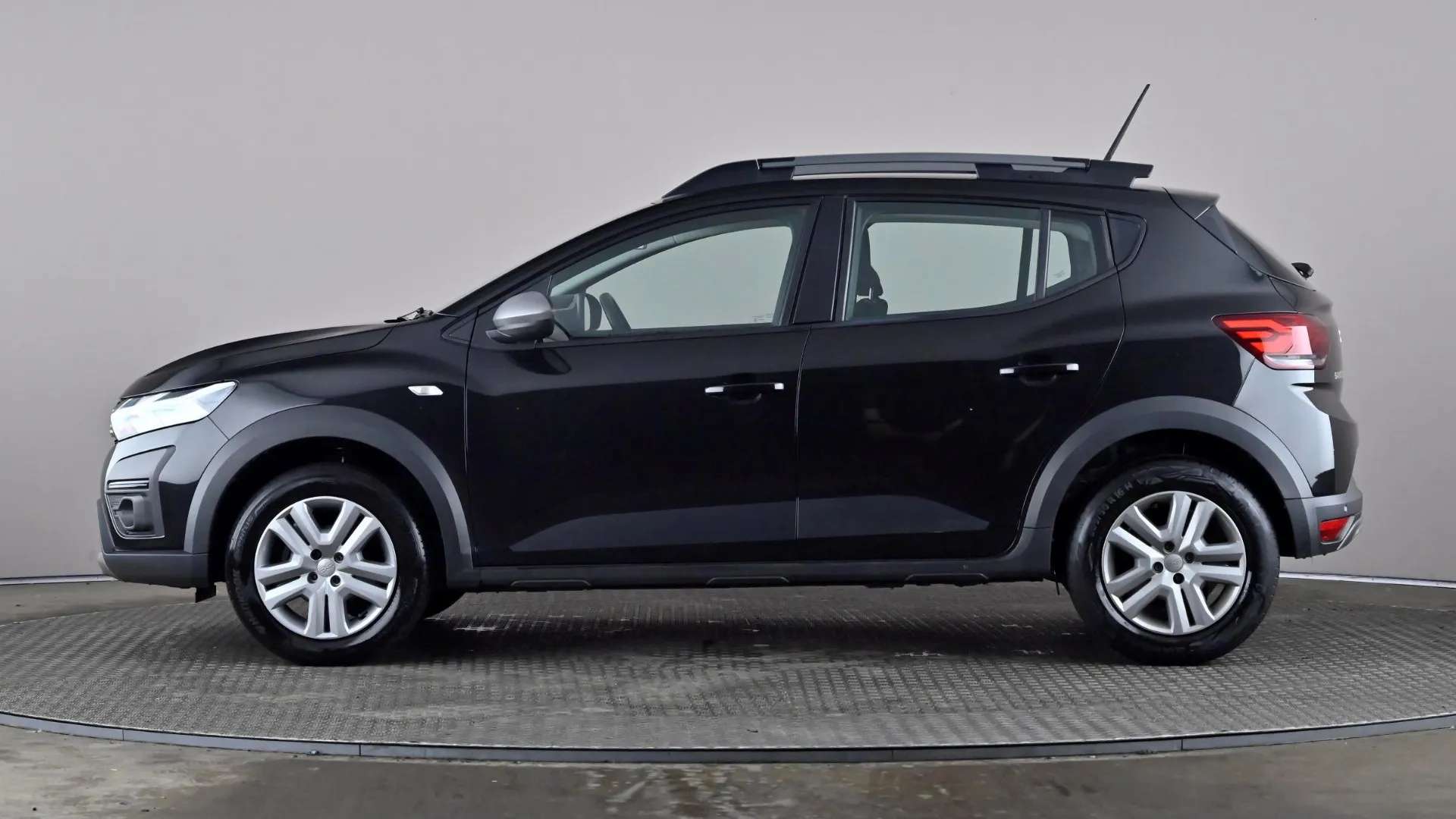 A 2023 DACIA SANDERO STEPWAY 1.0 TCe Expression CVT A 2023 DACIA SANDERO STEPWAY 1.0 TCe Expression CVT