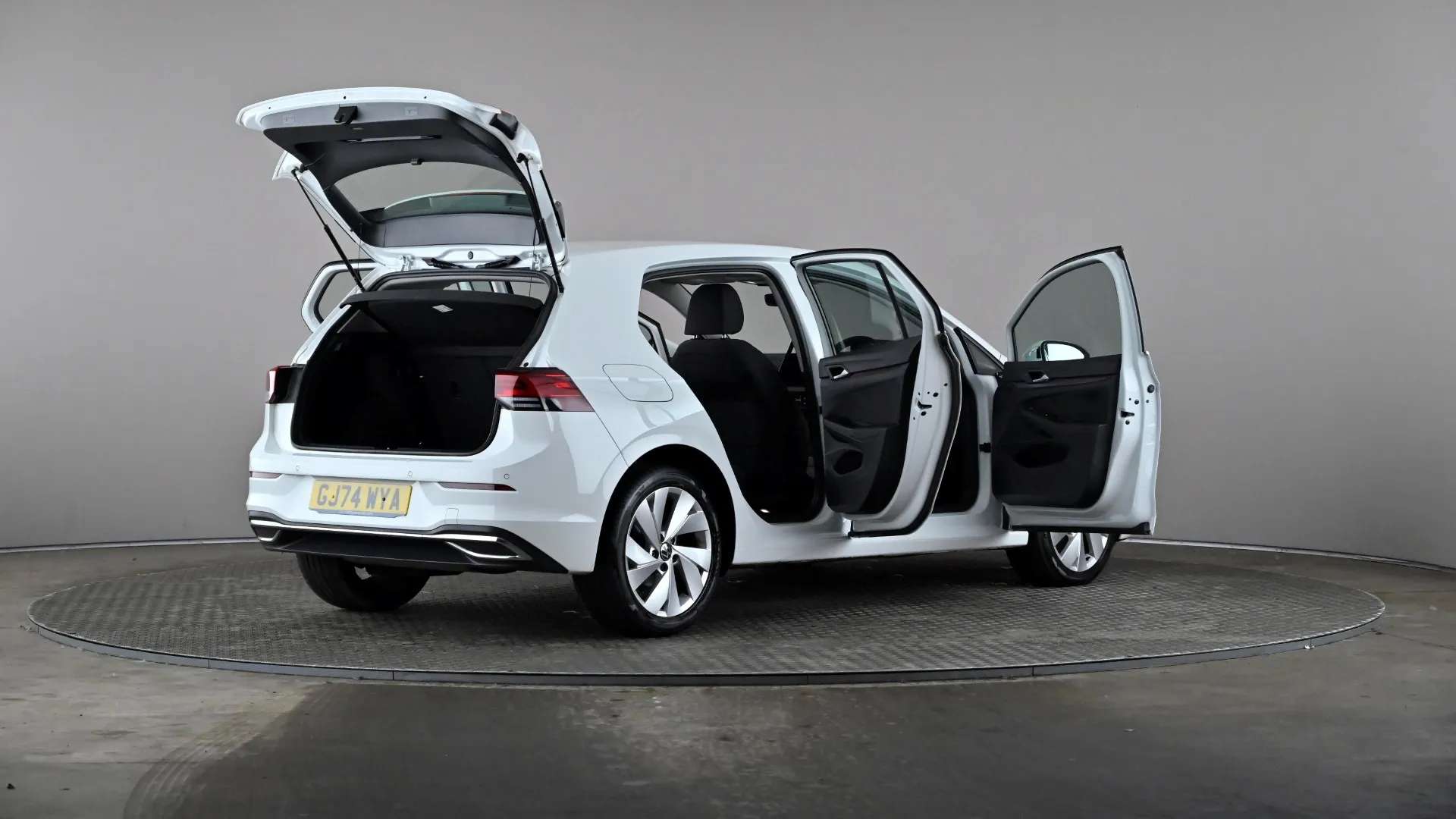 2024 VOLKSWAGEN GOLF 2024 VOLKSWAGEN GOLF