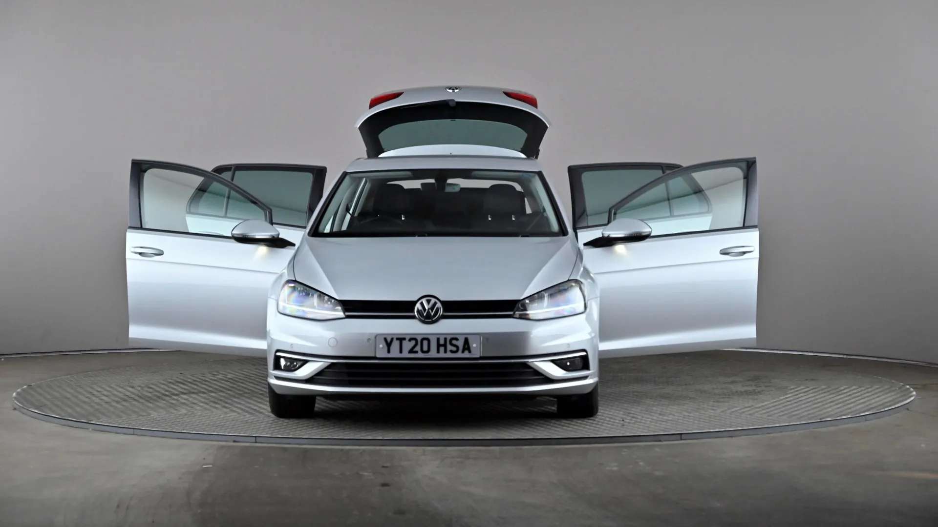 2020 VOLKSWAGEN GOLF 2020 VOLKSWAGEN GOLF