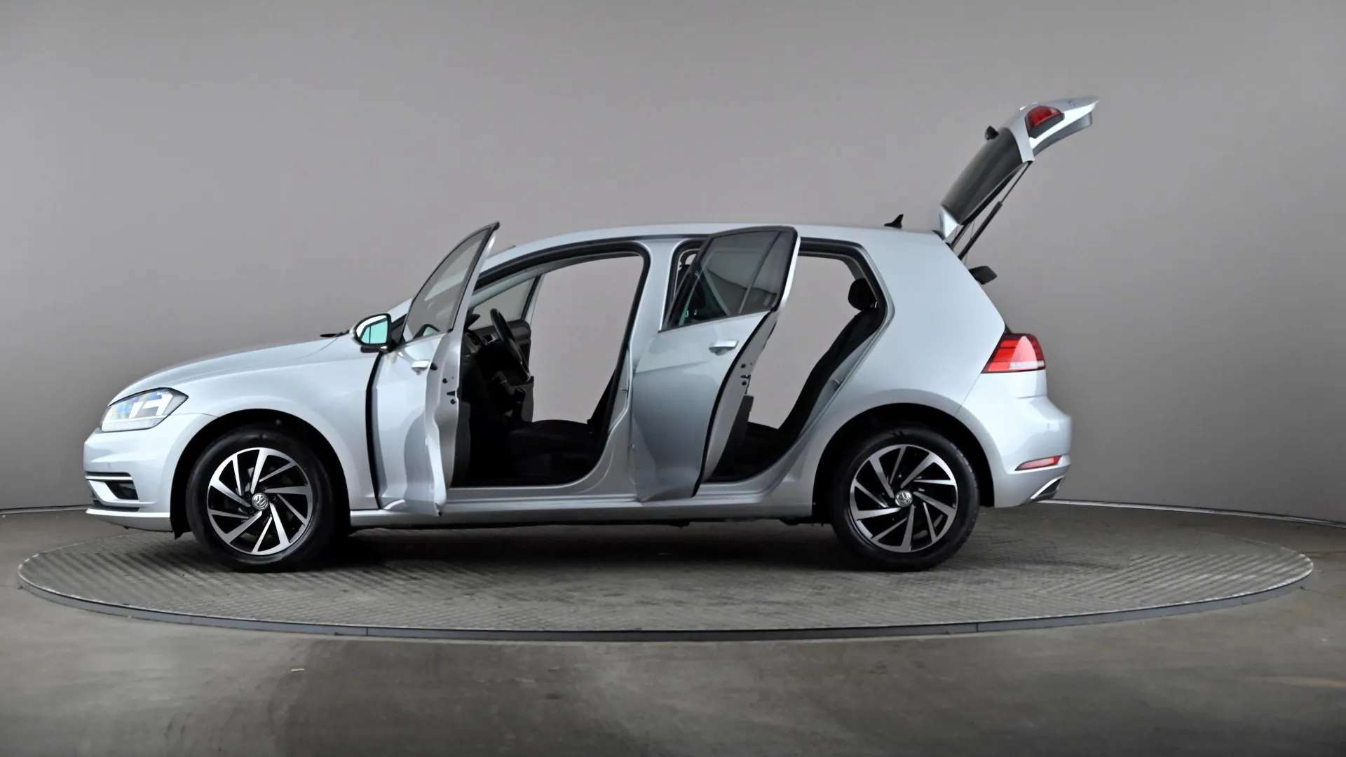 2020 VOLKSWAGEN GOLF 2020 VOLKSWAGEN GOLF