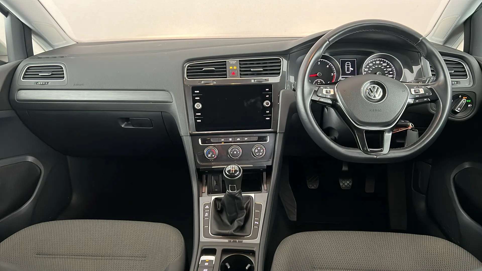 2020 VOLKSWAGEN GOLF 2020 VOLKSWAGEN GOLF