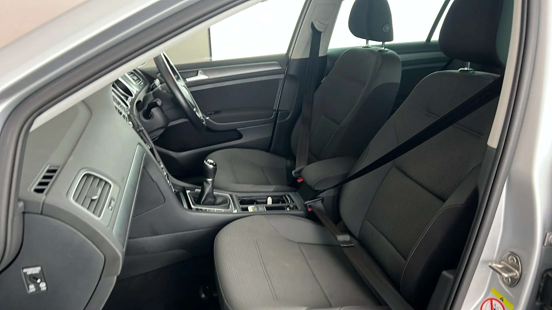 2020 VOLKSWAGEN GOLF 2020 VOLKSWAGEN GOLF