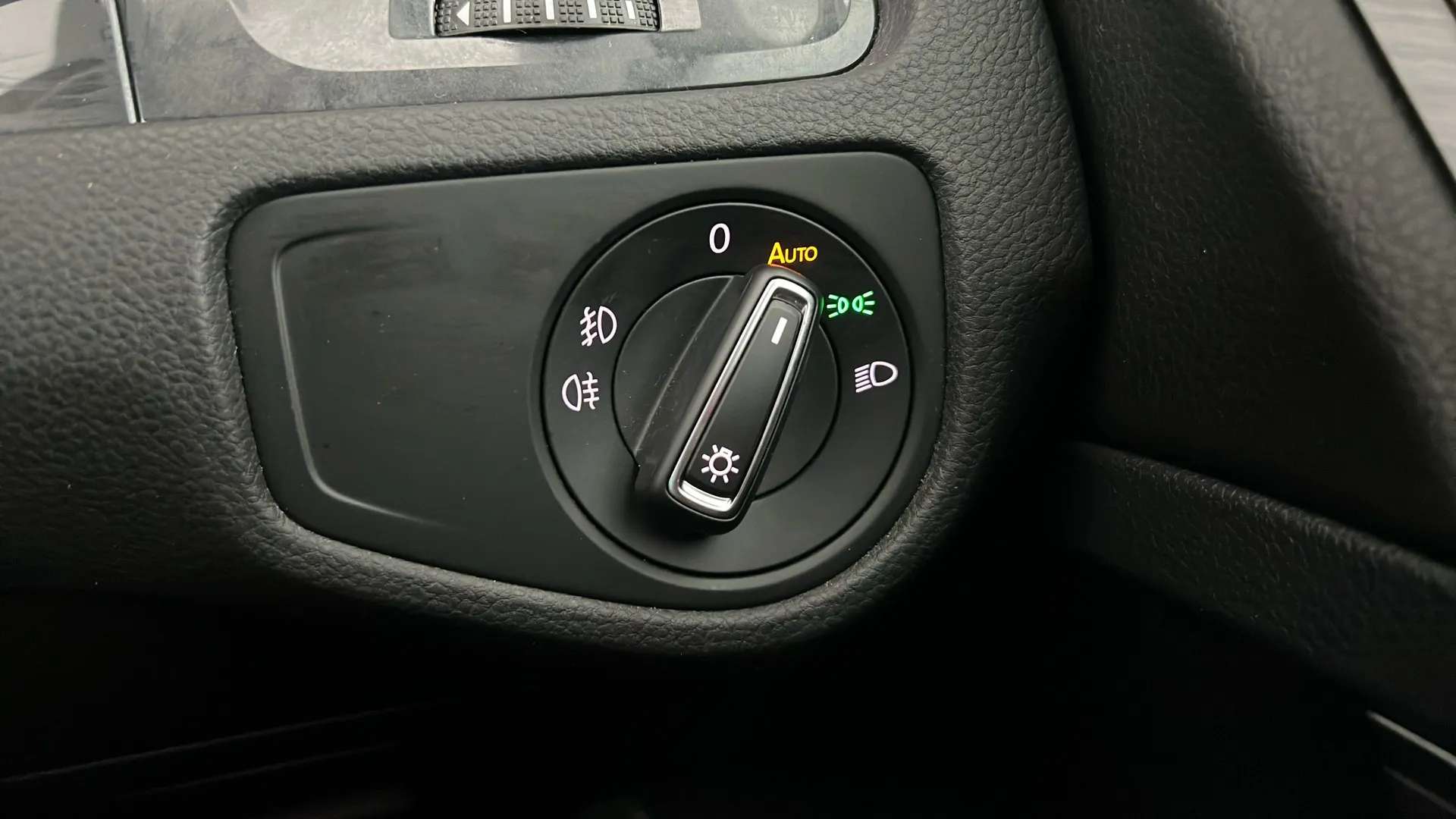 2020 VOLKSWAGEN GOLF 2020 VOLKSWAGEN GOLF