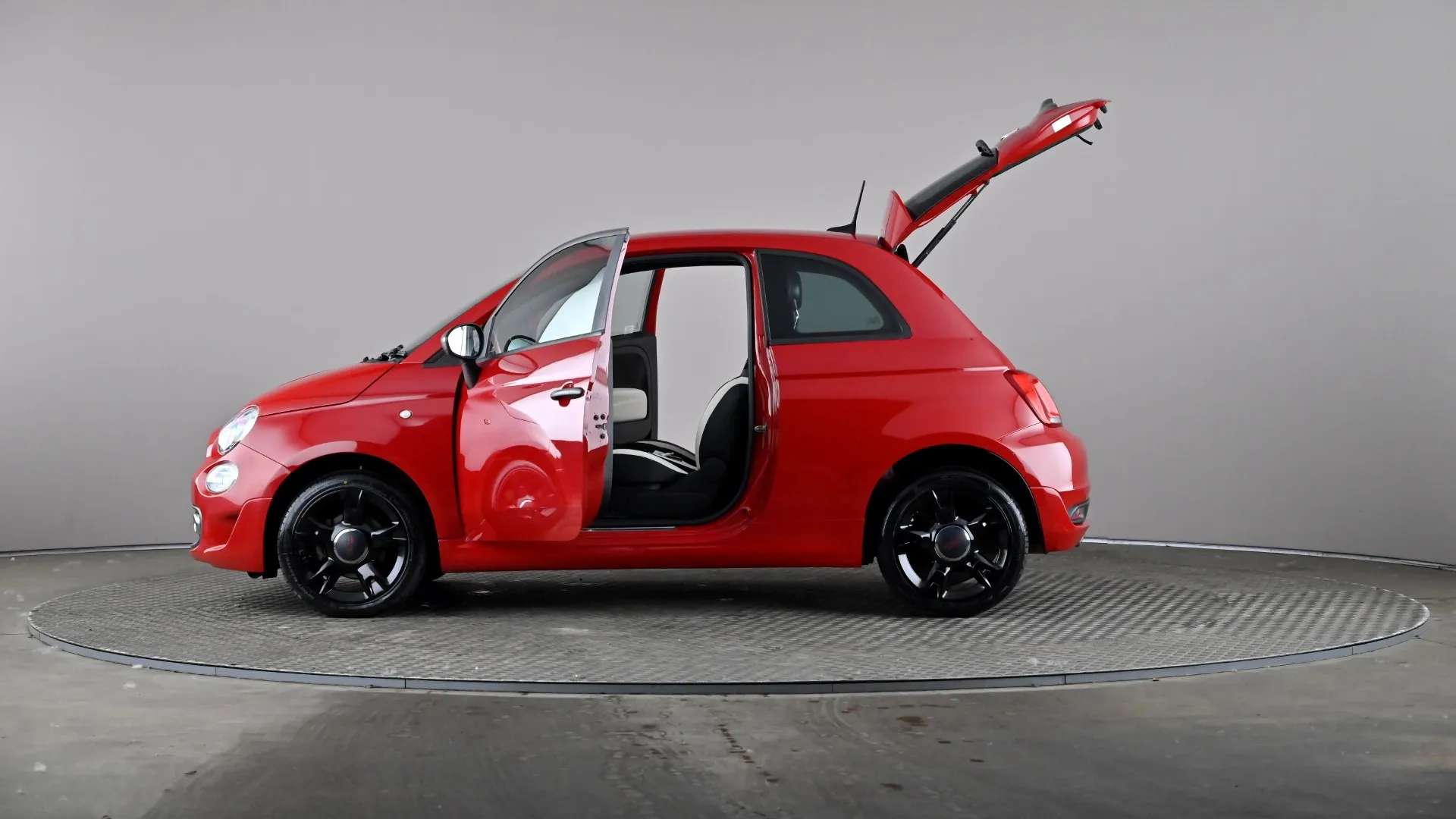 2018 FIAT 500 2018 FIAT 500