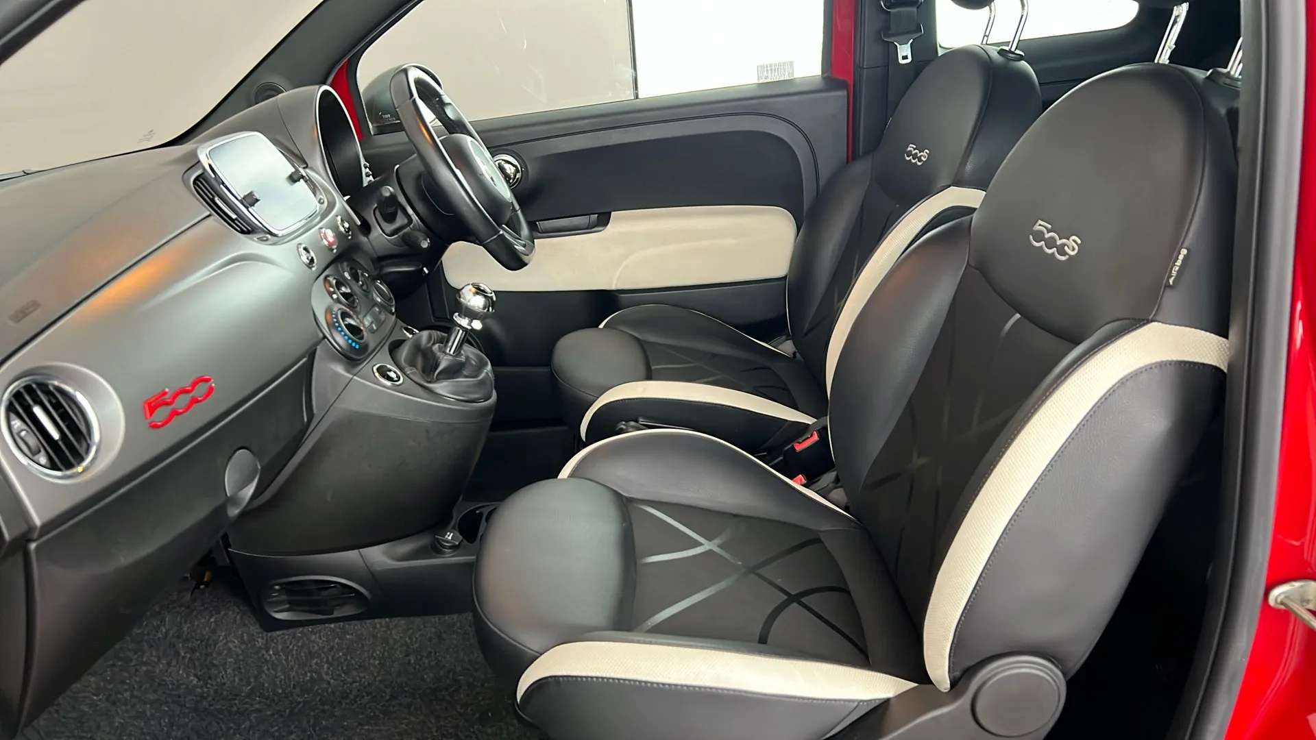 2018 FIAT 500 2018 FIAT 500
