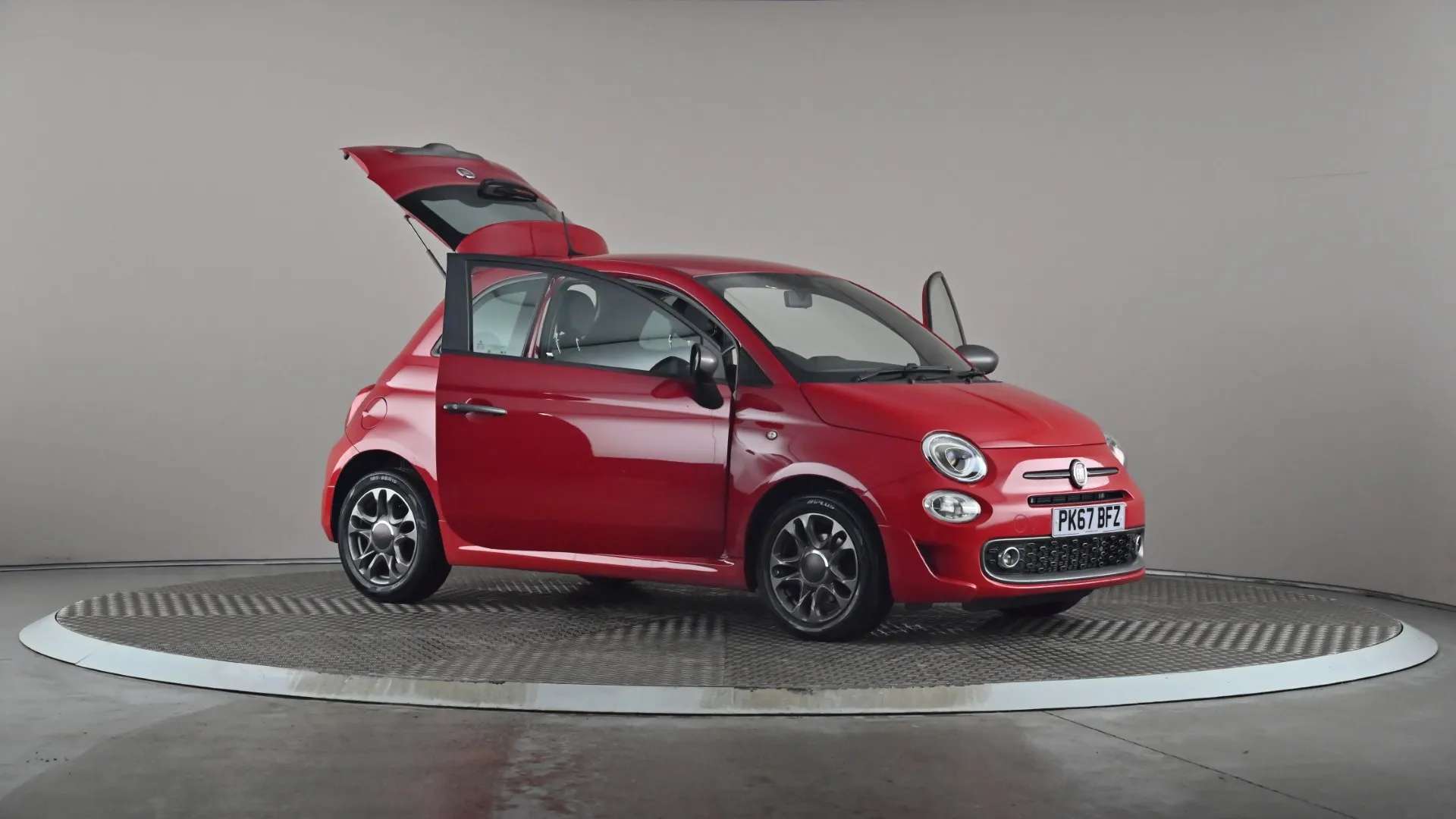 2017 FIAT 500 2017 FIAT 500