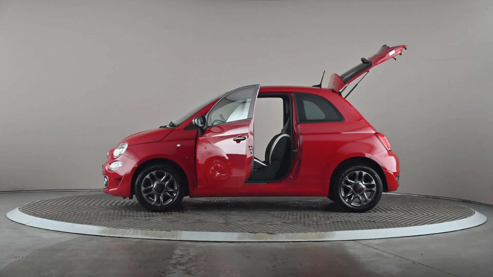 2017 FIAT 500 2017 FIAT 500