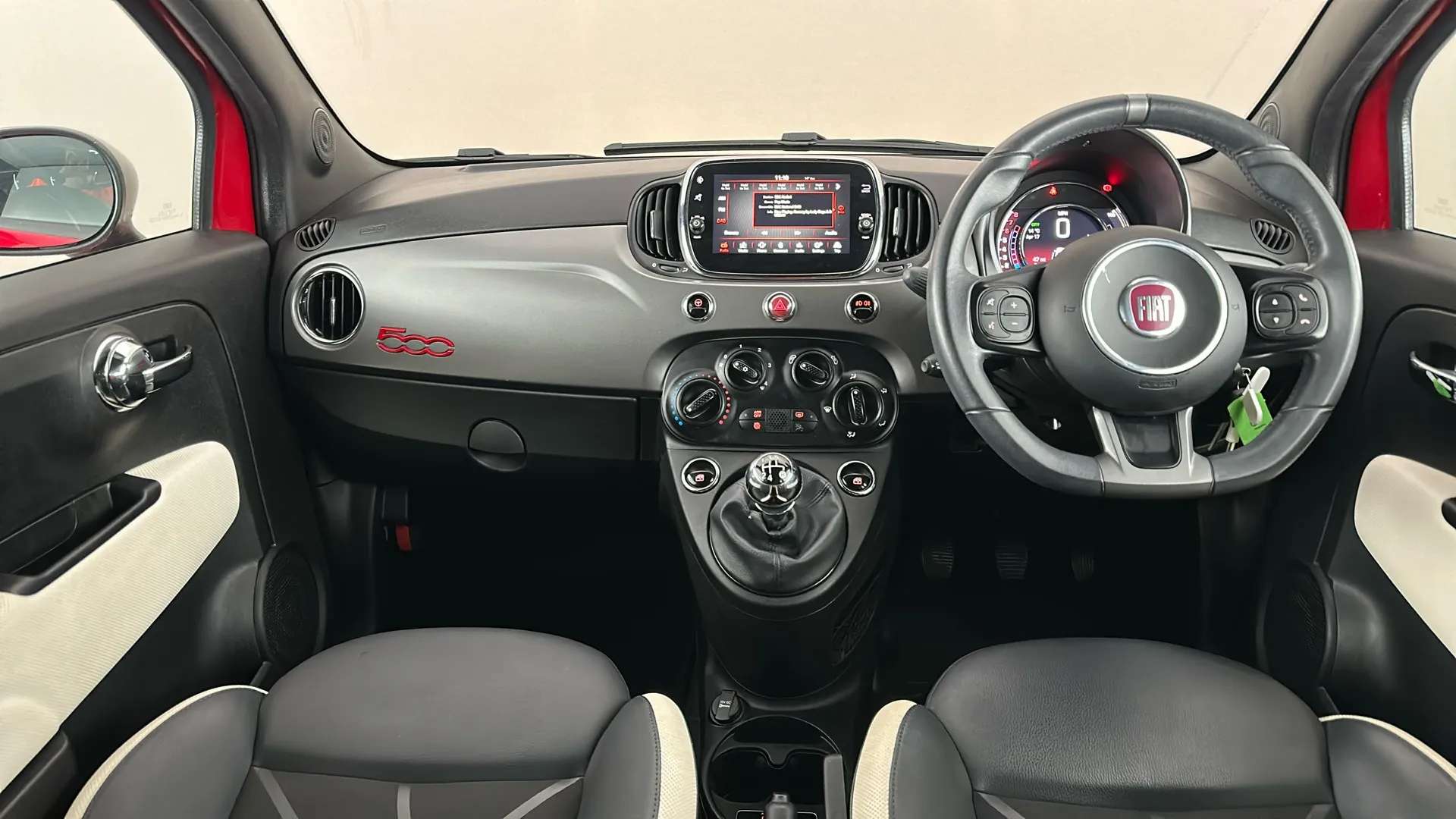 2017 FIAT 500 2017 FIAT 500