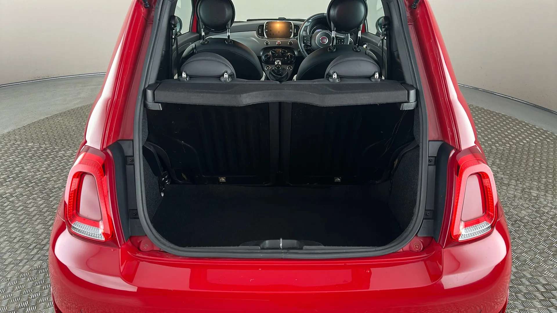 2017 FIAT 500 2017 FIAT 500