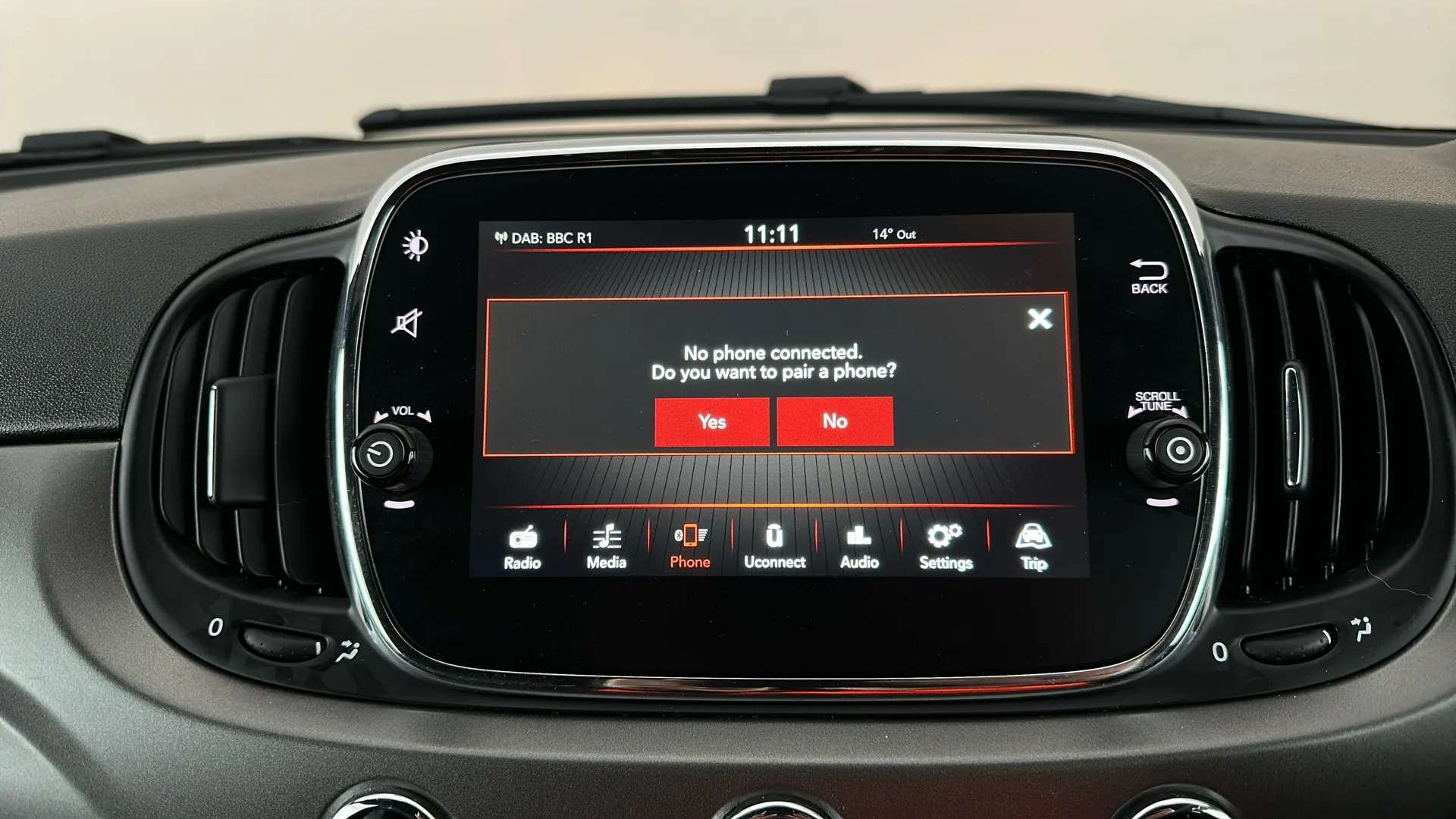 2017 FIAT 500 2017 FIAT 500