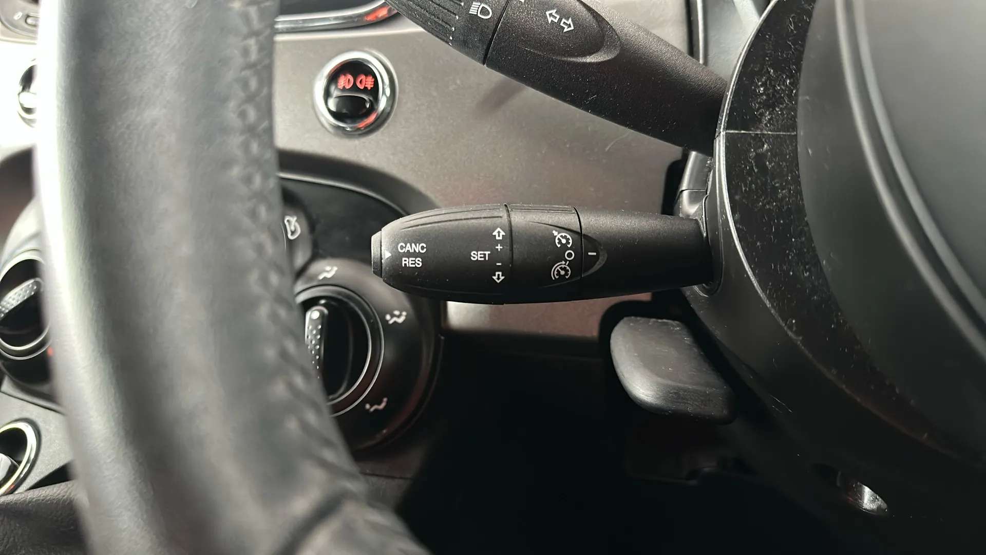 2017 FIAT 500 2017 FIAT 500