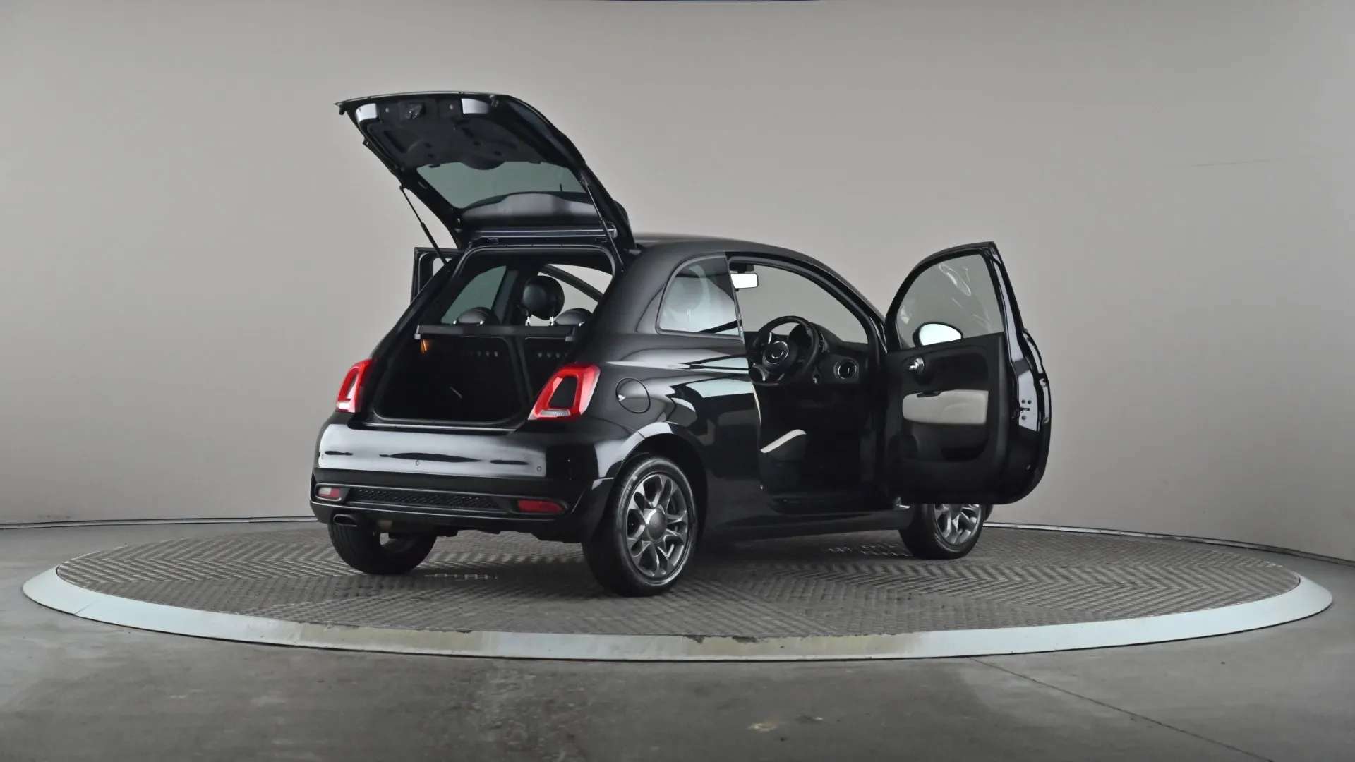 2017 FIAT 500 2017 FIAT 500