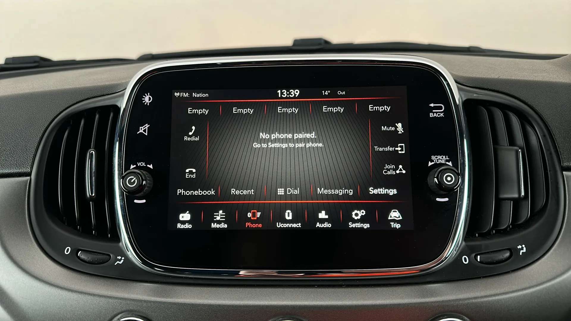 2017 FIAT 500 2017 FIAT 500