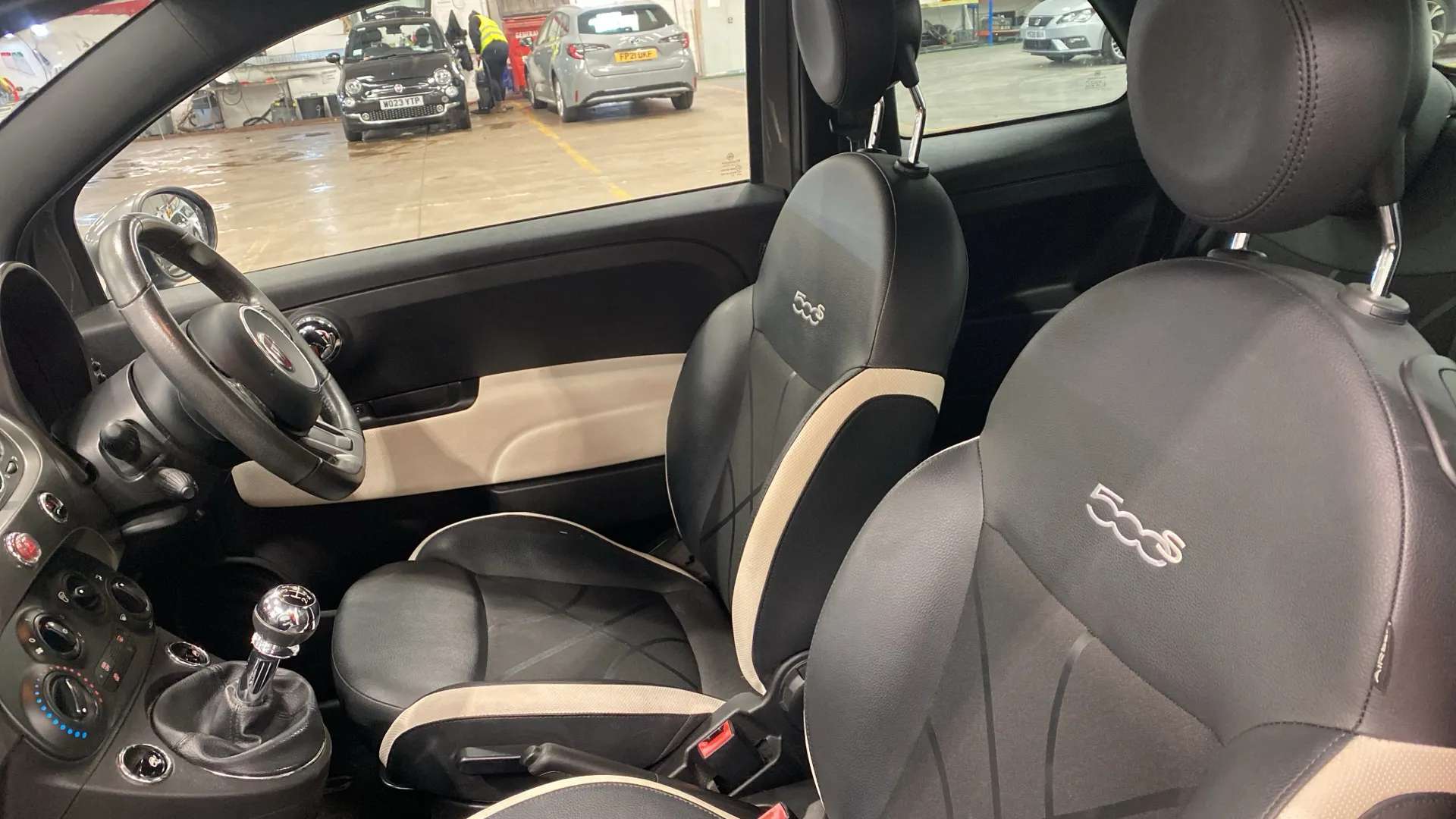2017 FIAT 500 2017 FIAT 500