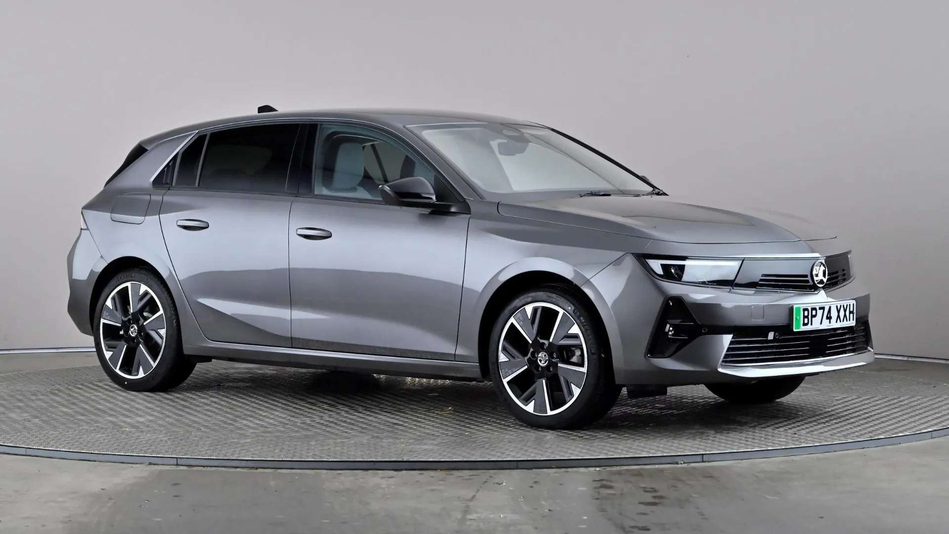 A 2024 VAUXHALL ASTRA 115kW Griffin 54kWh Auto A 2024 VAUXHALL ASTRA 115kW Griffin 54kWh Auto