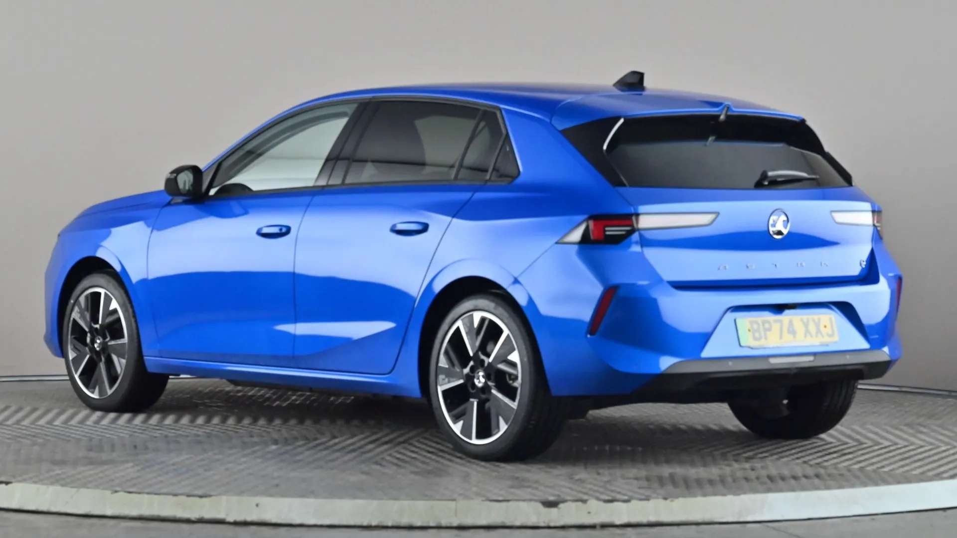A 2024 VAUXHALL ASTRA 115kW Griffin 54kWh Auto A 2024 VAUXHALL ASTRA 115kW Griffin 54kWh Auto