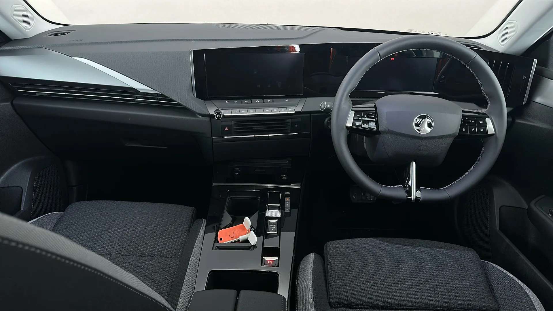 2024 VAUXHALL ASTRA 2024 VAUXHALL ASTRA