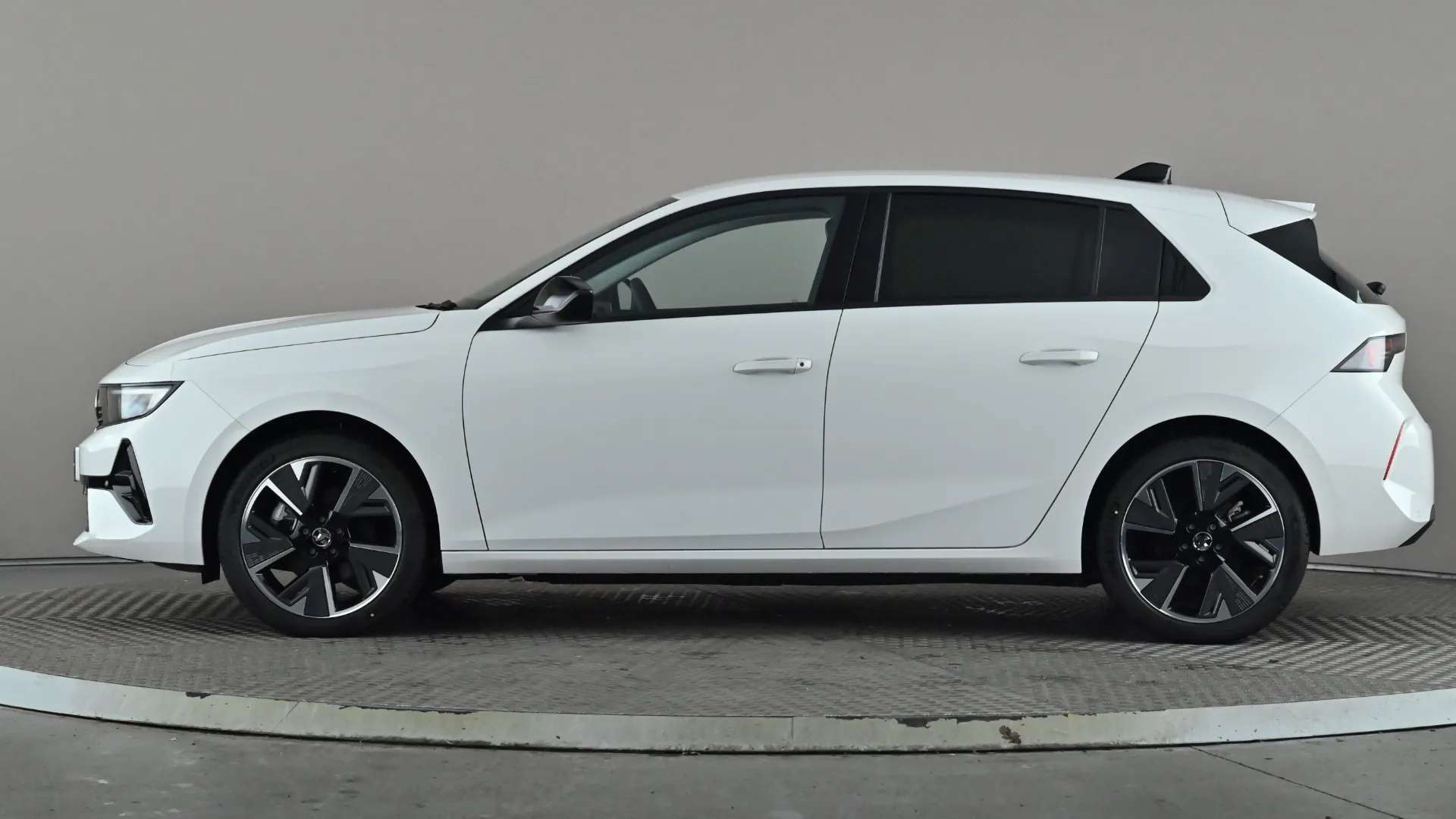 2024 VAUXHALL ASTRA 2024 VAUXHALL ASTRA