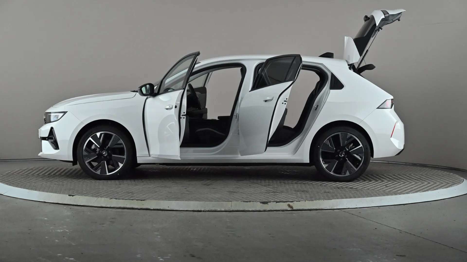 2024 VAUXHALL ASTRA 2024 VAUXHALL ASTRA