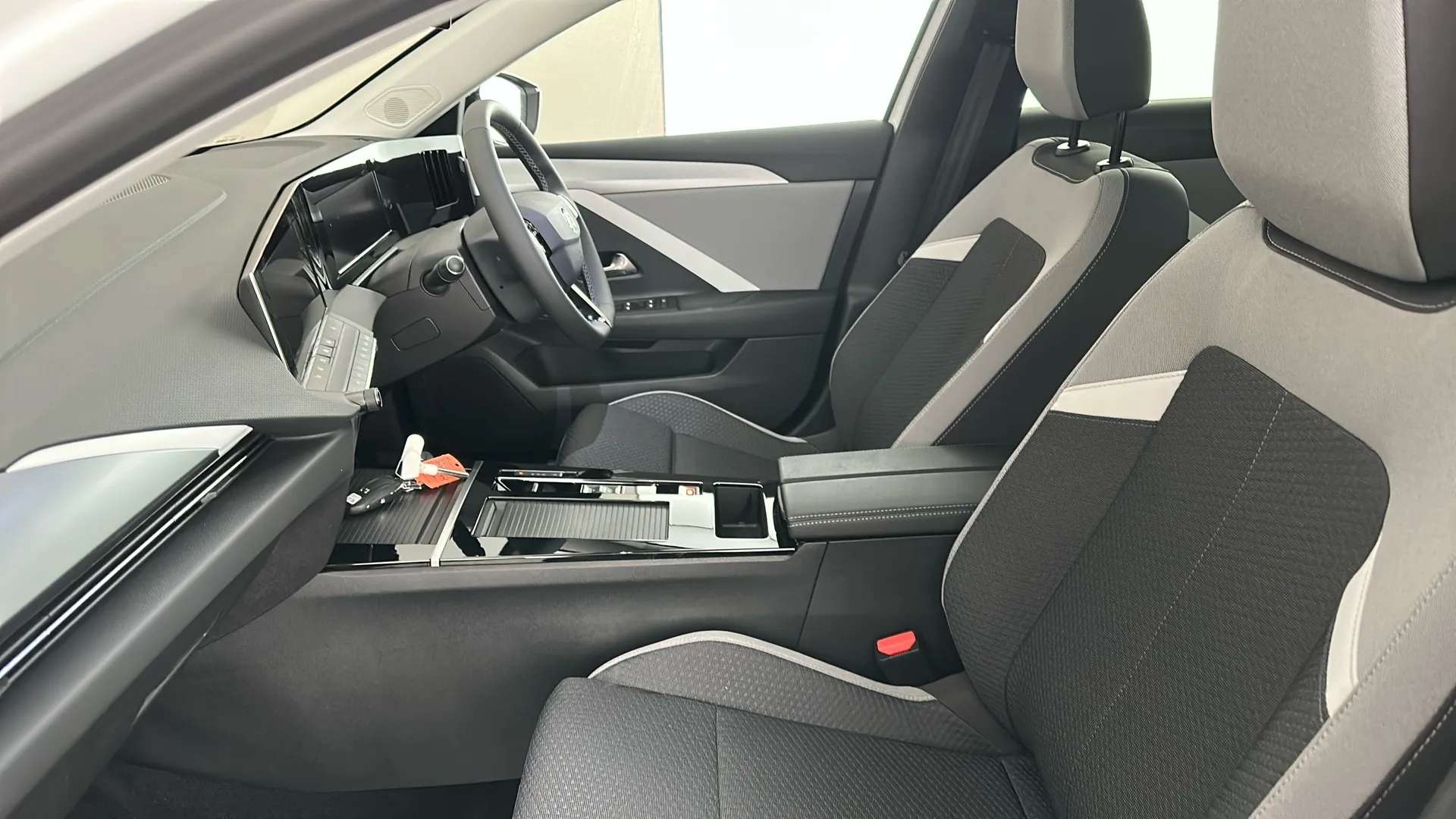 2024 VAUXHALL ASTRA 2024 VAUXHALL ASTRA