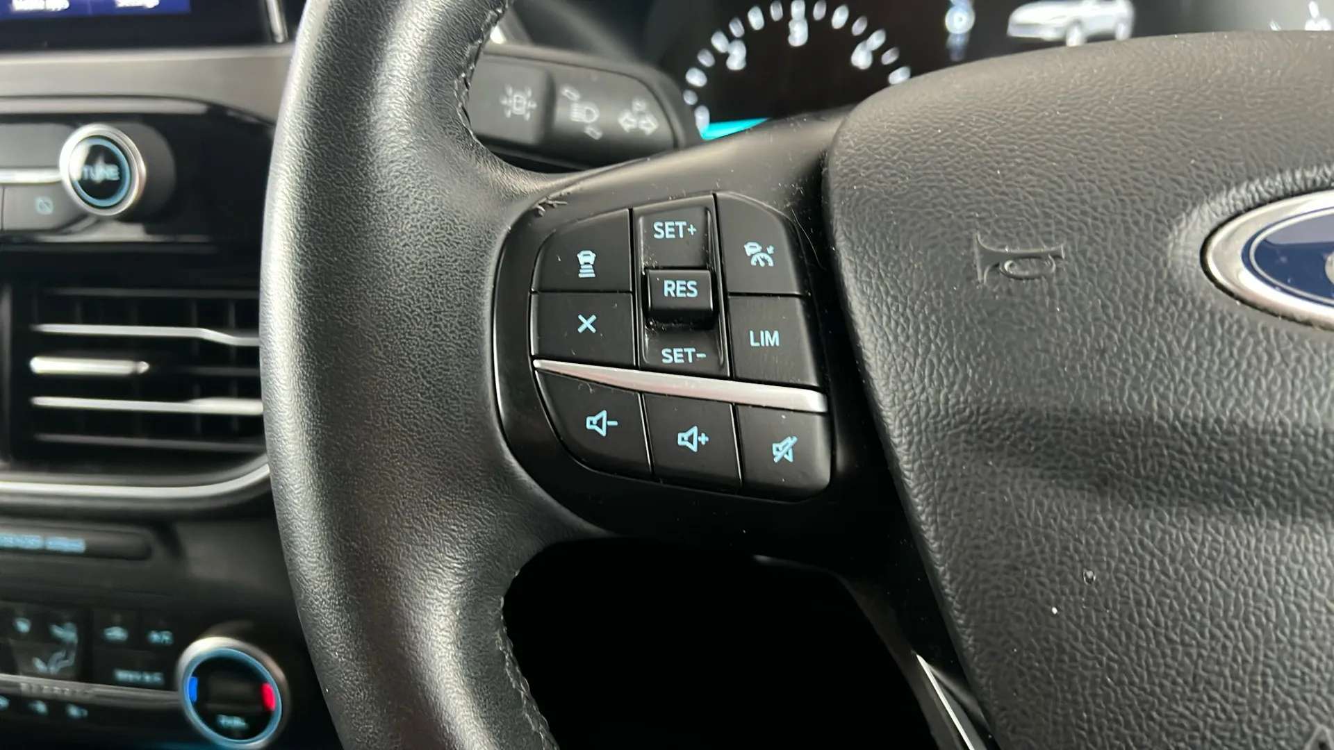 2020 FORD KUGA 2020 FORD KUGA