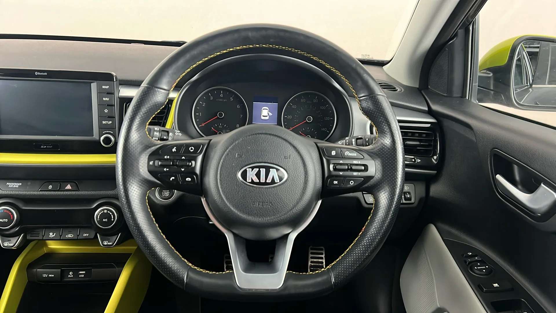 2019 KIA STONIC 2019 KIA STONIC