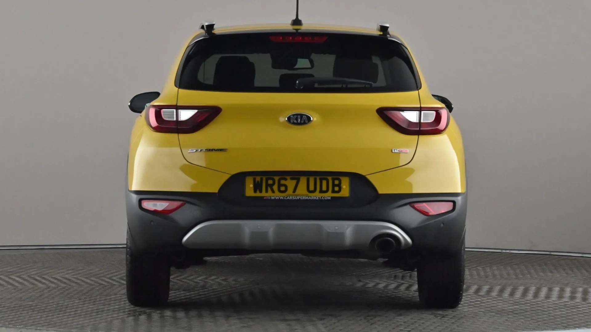 2017 KIA STONIC 2017 KIA STONIC