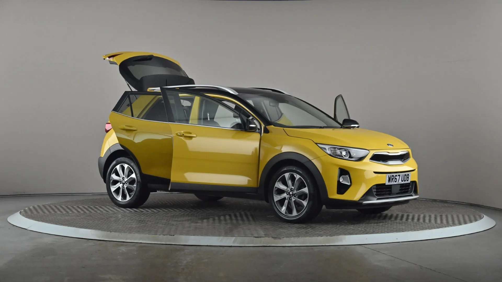 2017 KIA STONIC 2017 KIA STONIC