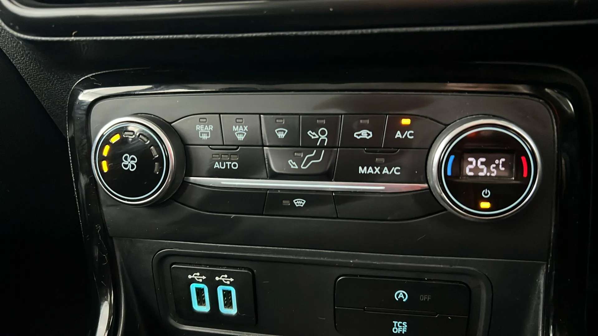 2018 FORD ECOSPORT 2018 FORD ECOSPORT