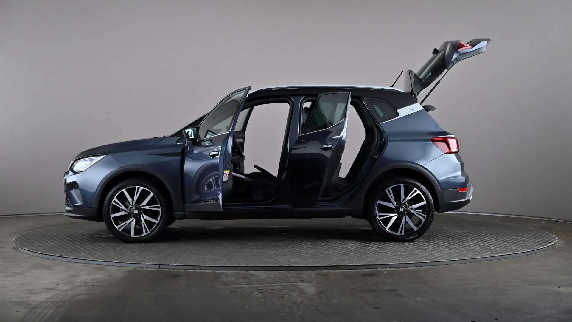 2023 SEAT ARONA 2023 SEAT ARONA