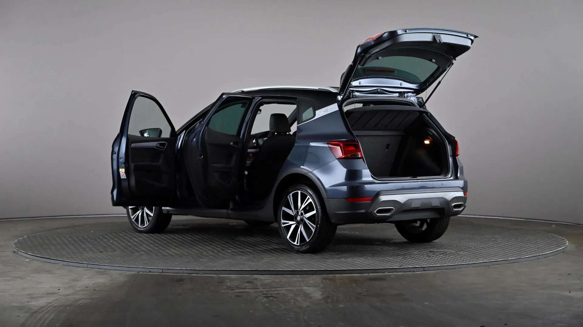 2023 SEAT ARONA 2023 SEAT ARONA
