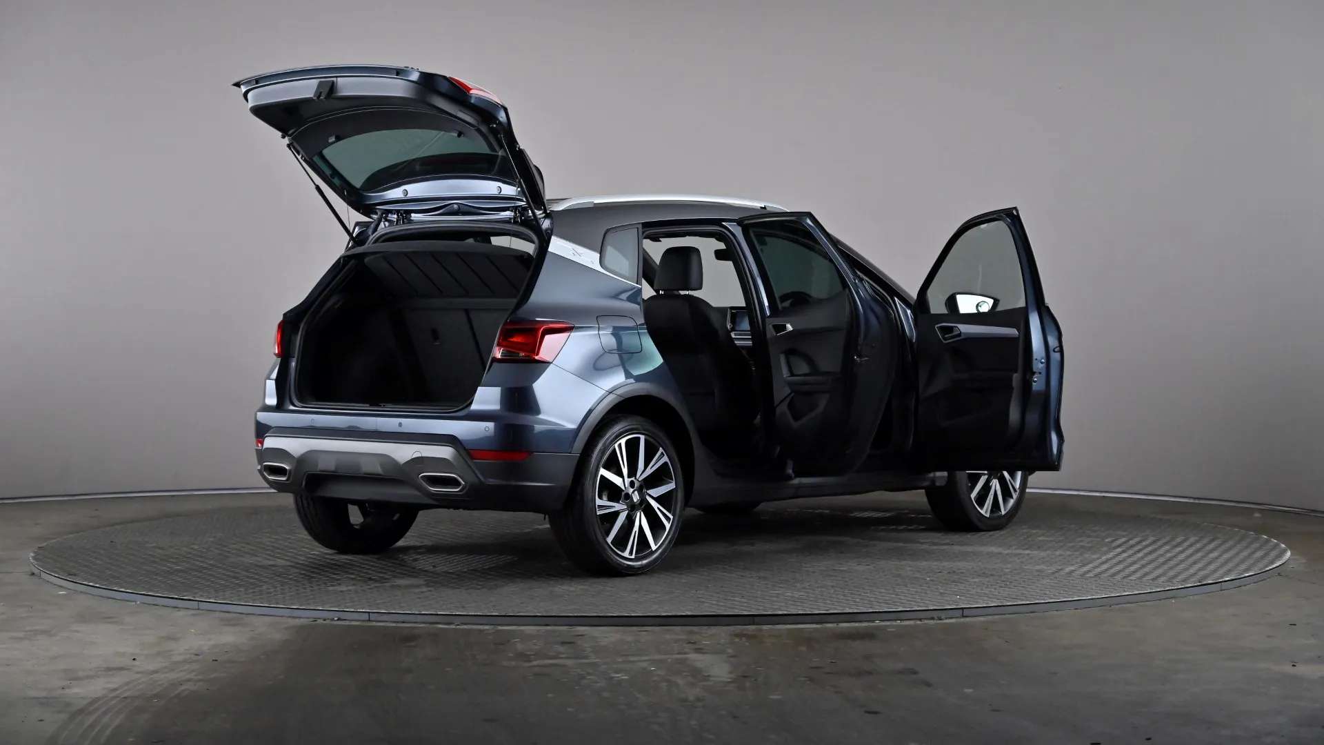 2023 SEAT ARONA 2023 SEAT ARONA