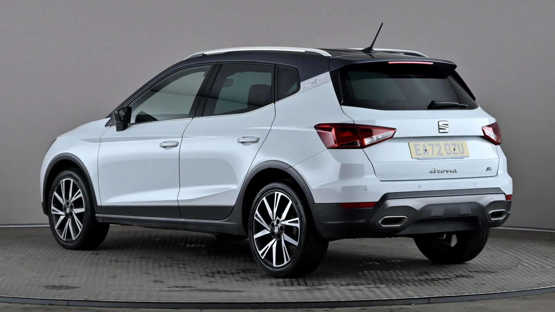 A 2023 SEAT ARONA 1.0 TSI 110 FR Edition DSG A 2023 SEAT ARONA 1.0 TSI 110 FR Edition DSG