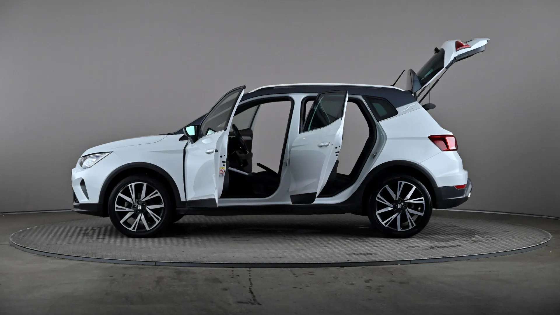 2023 SEAT ARONA 2023 SEAT ARONA