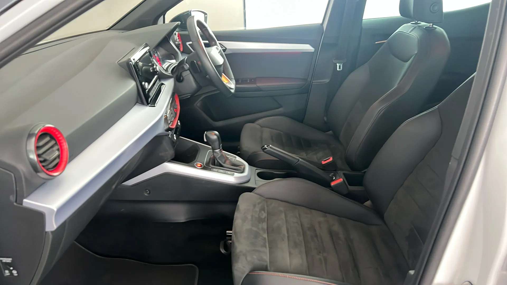 2023 SEAT ARONA 2023 SEAT ARONA