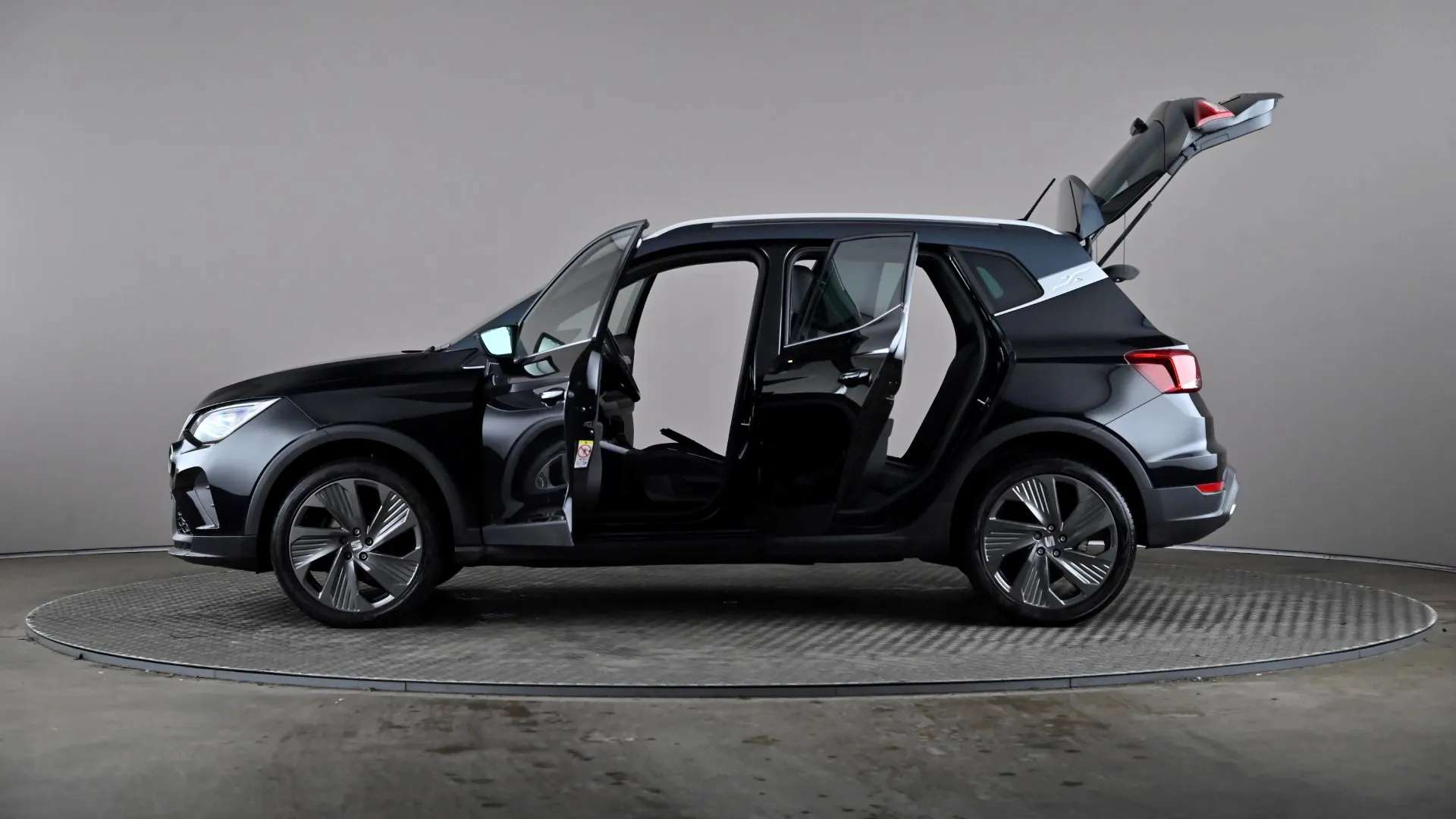2023 SEAT ARONA 2023 SEAT ARONA