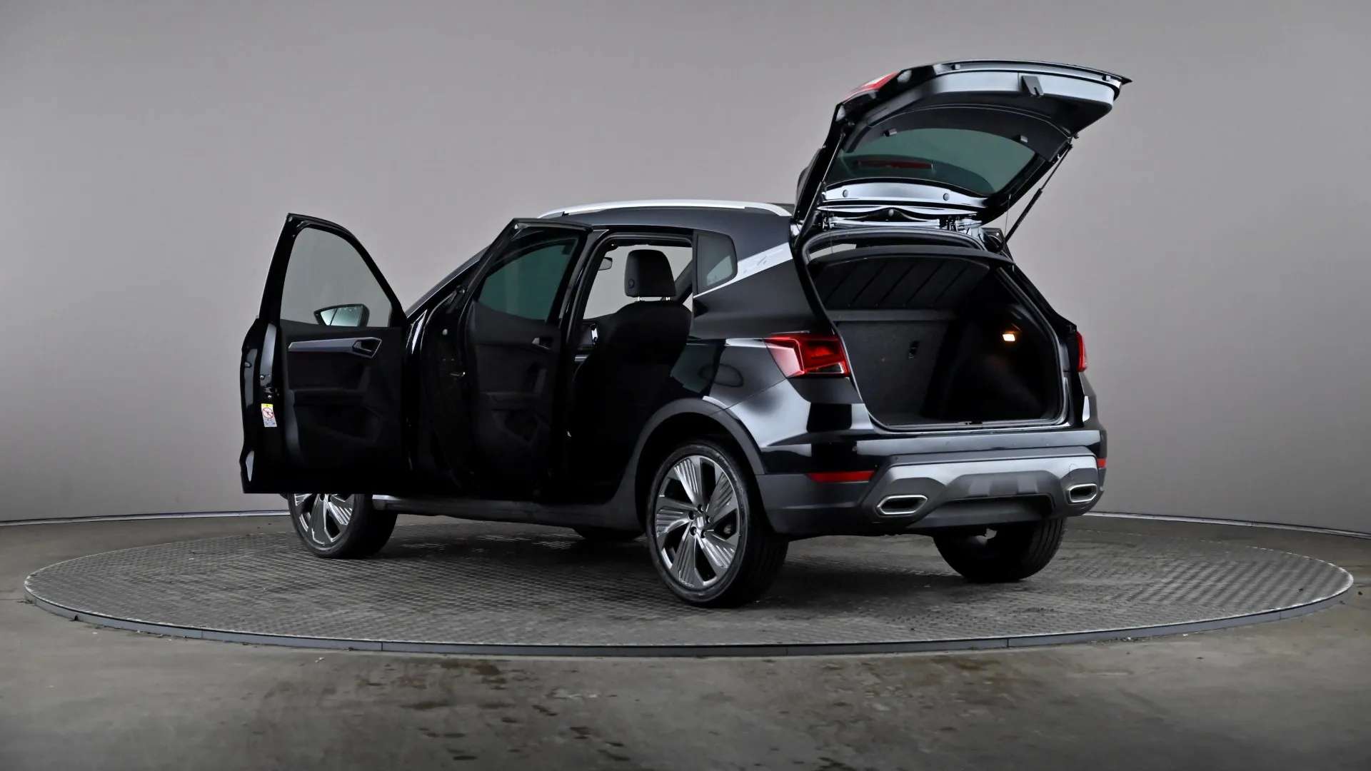 2023 SEAT ARONA 2023 SEAT ARONA