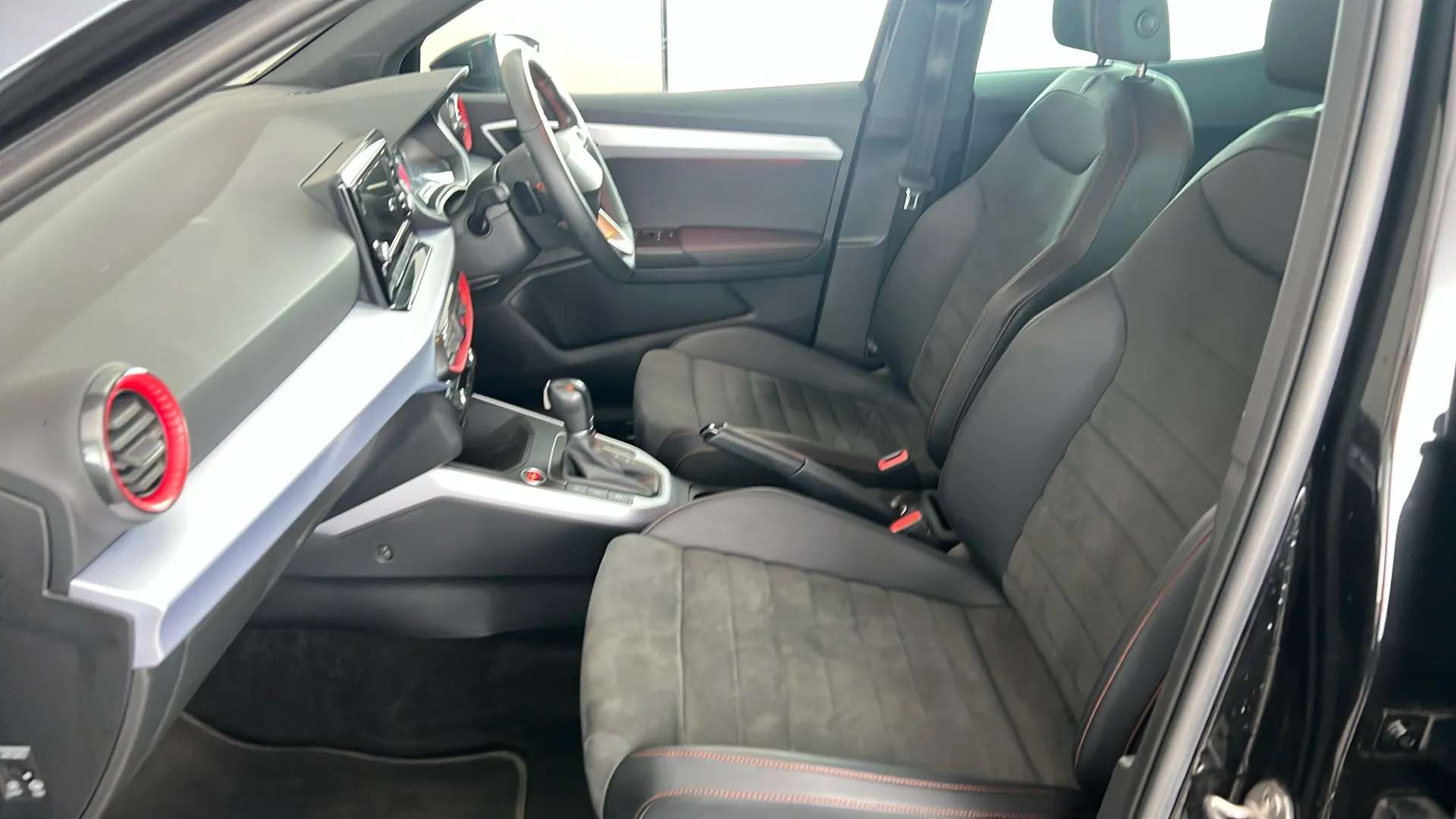 2023 SEAT ARONA 2023 SEAT ARONA