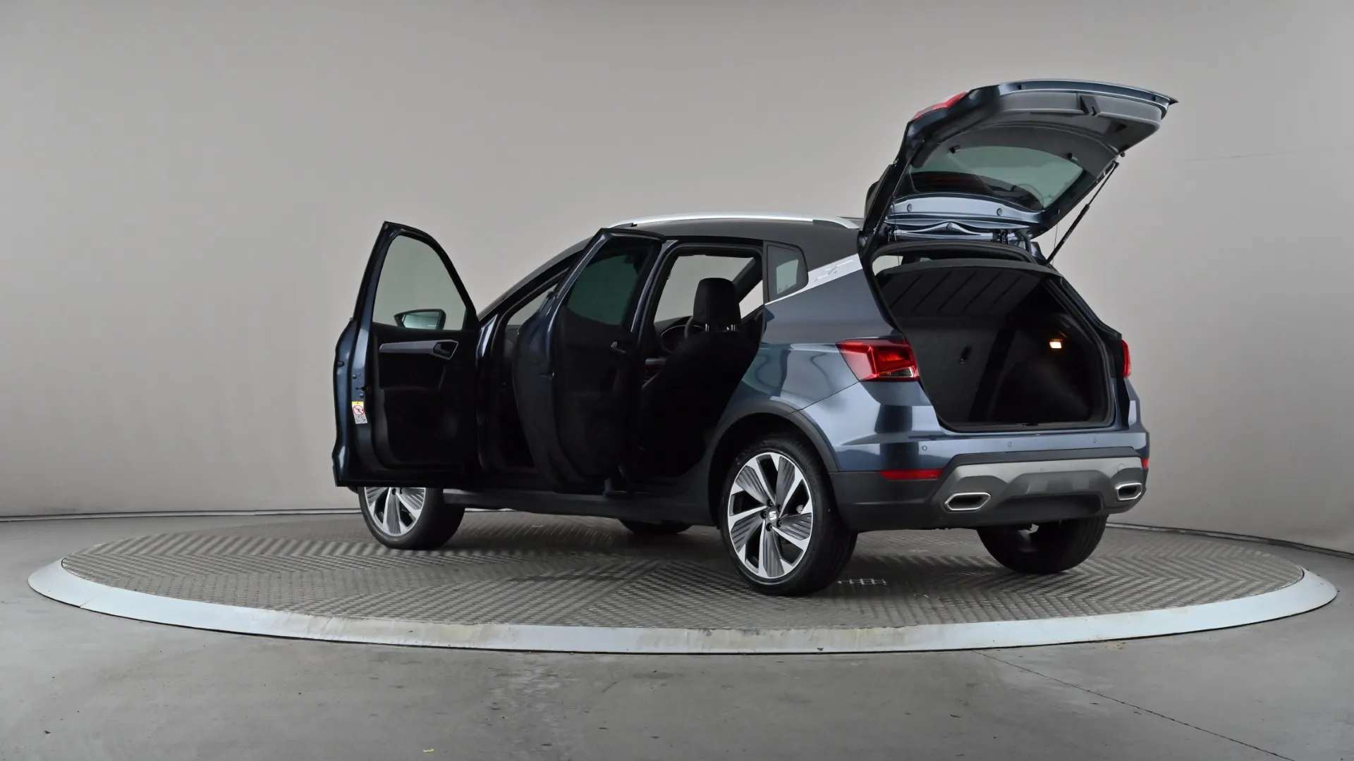 2023 SEAT ARONA 2023 SEAT ARONA