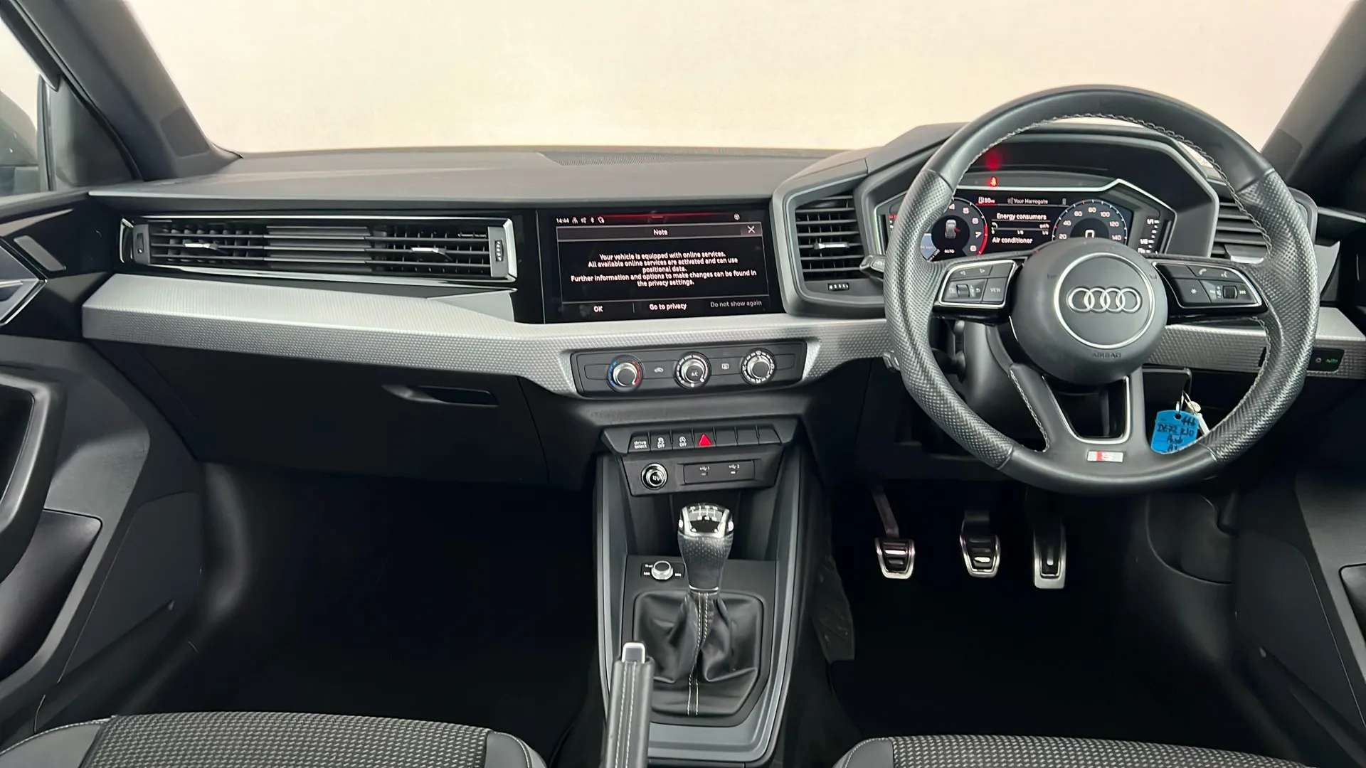 2022 AUDI A1 2022 AUDI A1