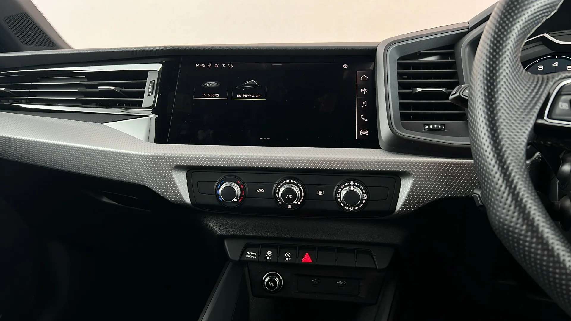 2022 AUDI A1 2022 AUDI A1