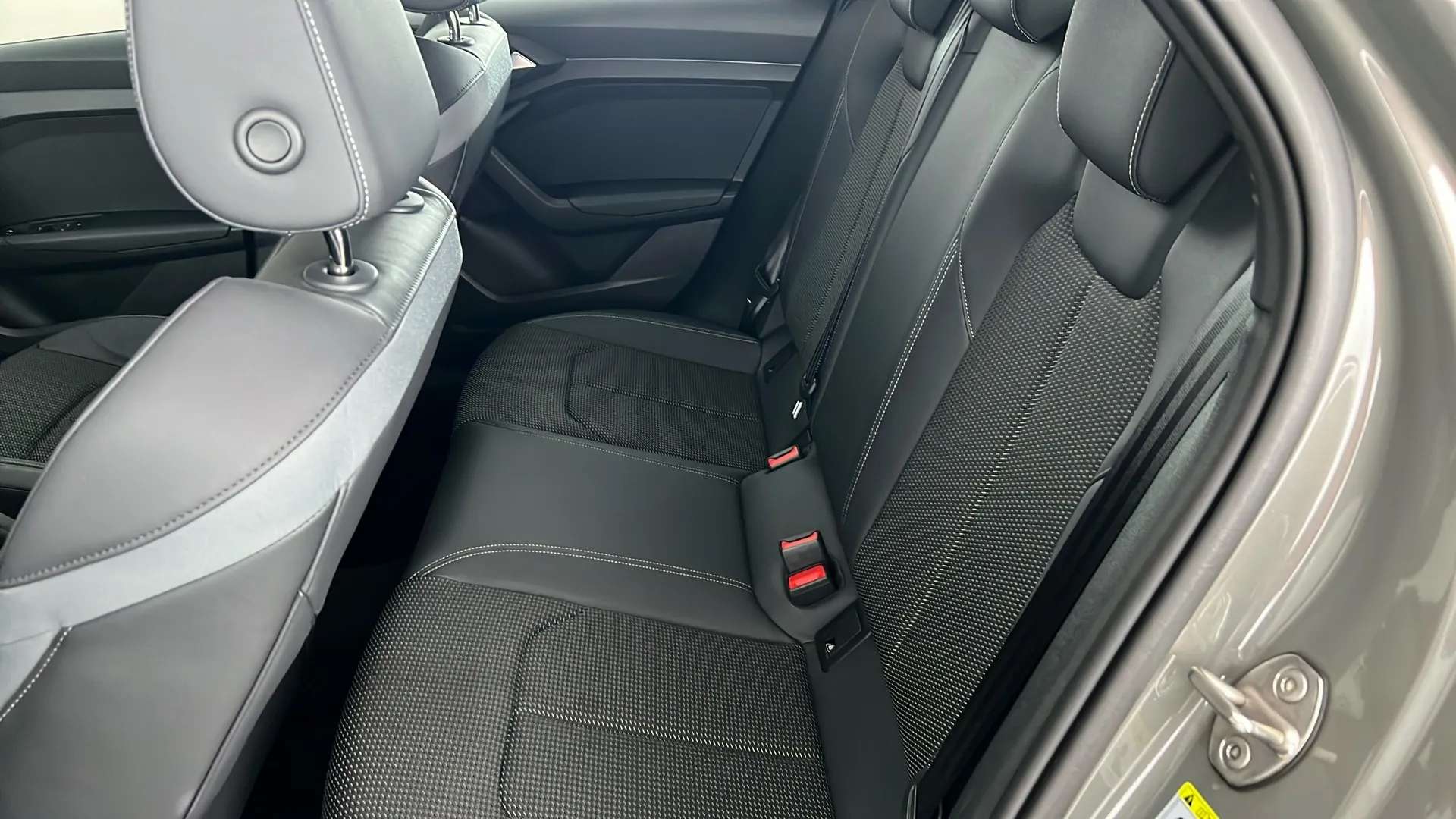 2022 AUDI A1 2022 AUDI A1